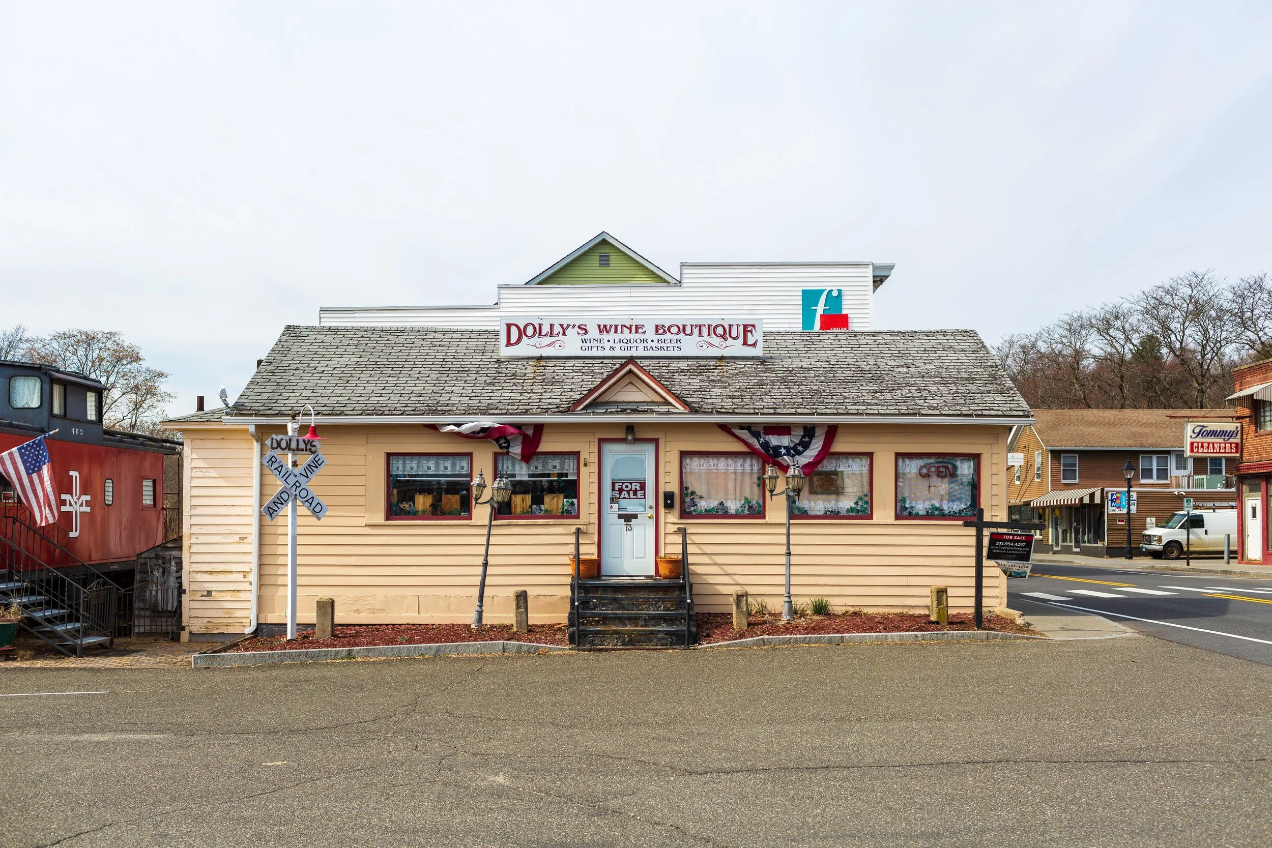 Luke_Coxhead-Connecticut_Living8.jpg