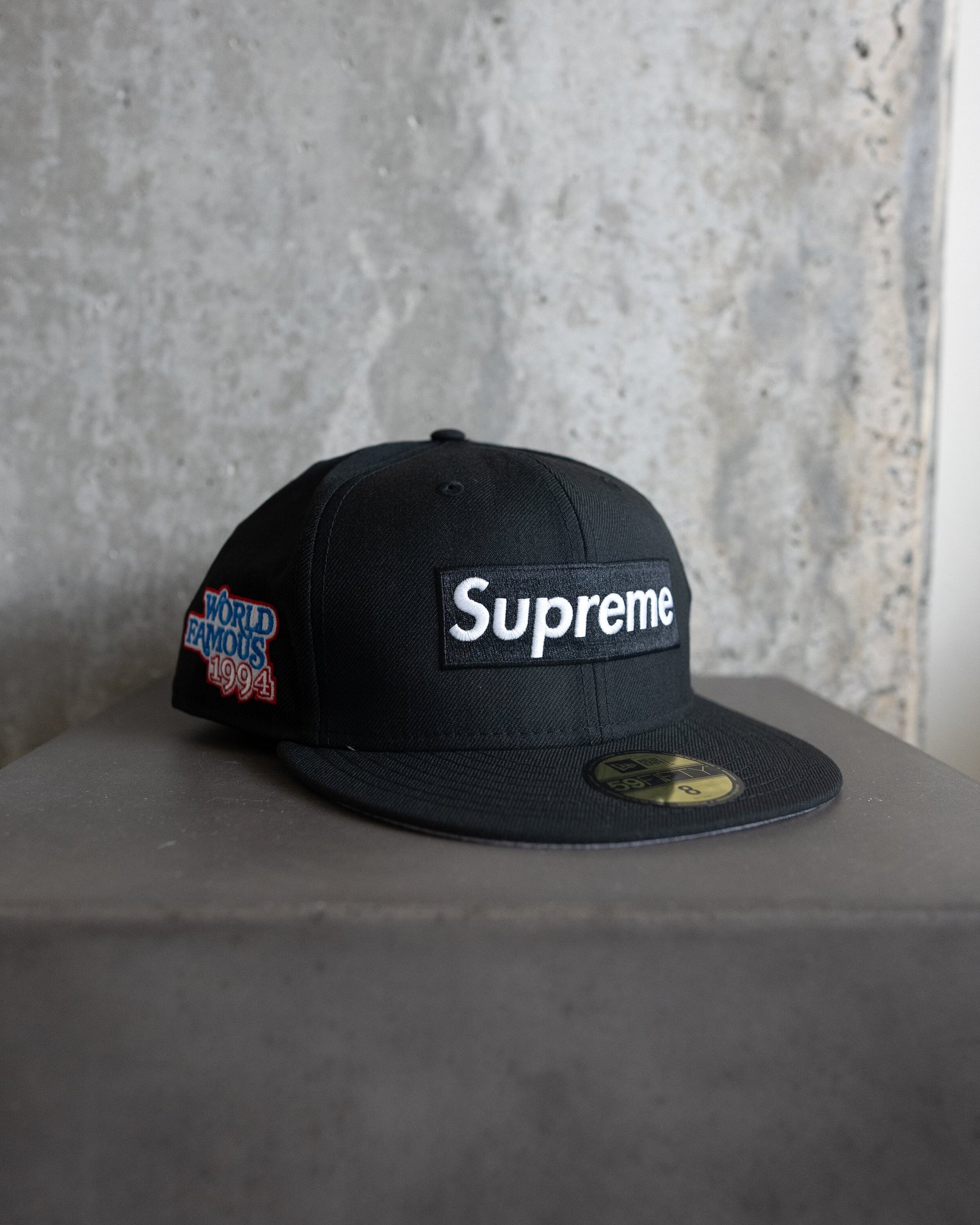 Supreme World Famous Box Logo New Era Hat - Size 8 — SneaksEA