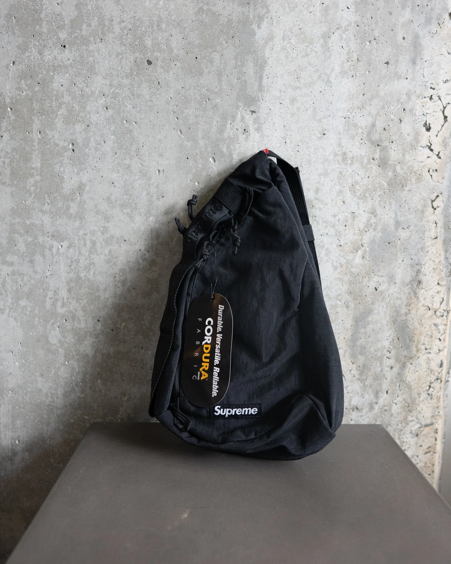 Supreme Sling Bag FW20 (Black) — SneaksEA