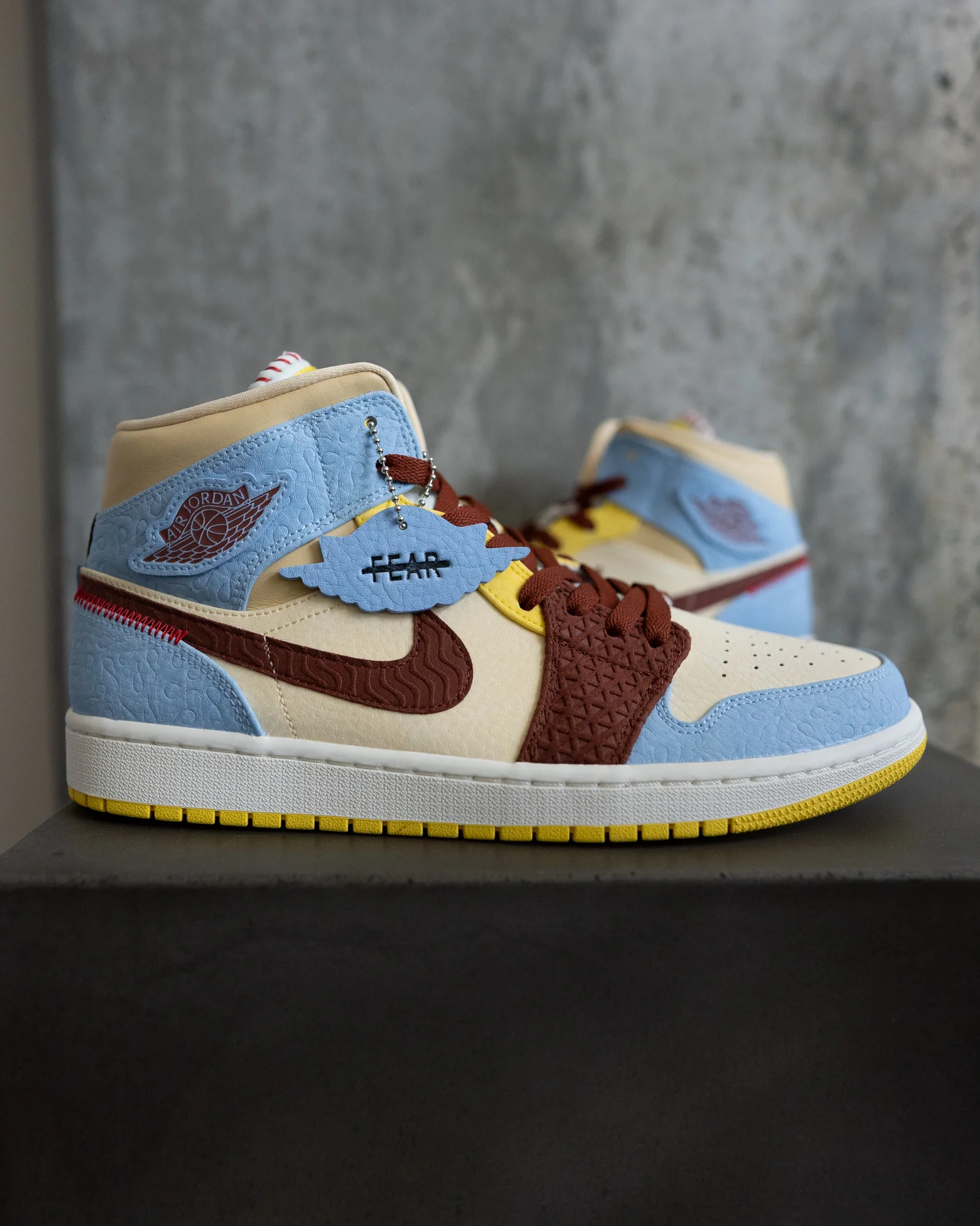 Jordan 1 Fearless Maison Chateau Rouge - 10.5 — SneaksEA