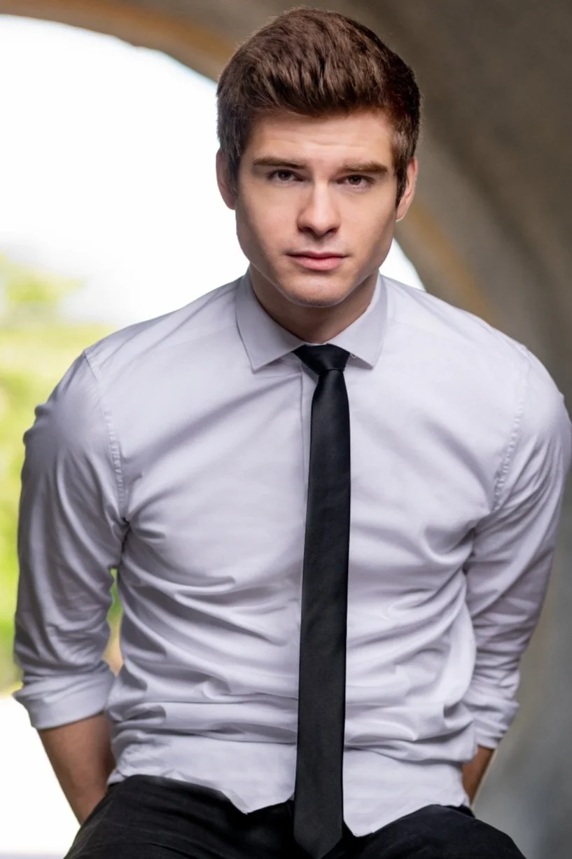 Actor_Headshots_2023.jpg