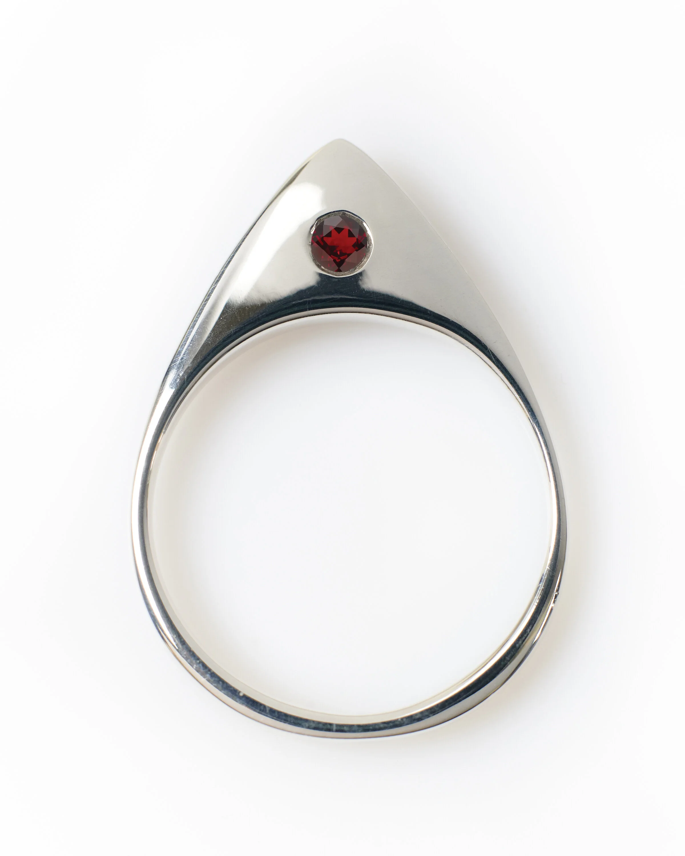 Silver Pyramid_Garnet.jpg