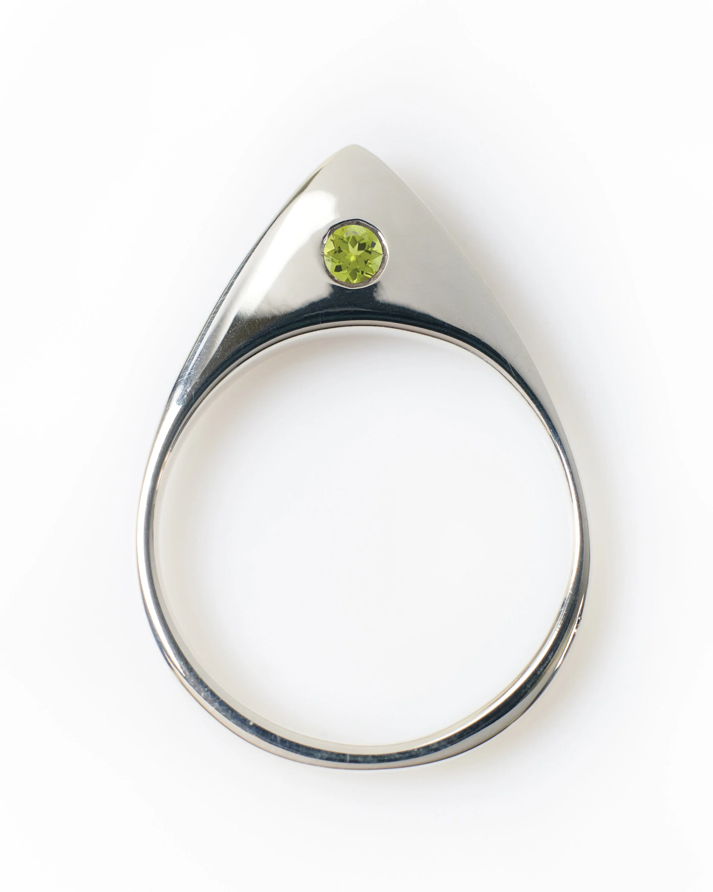 Silver Pyramid_Peridot.jpg