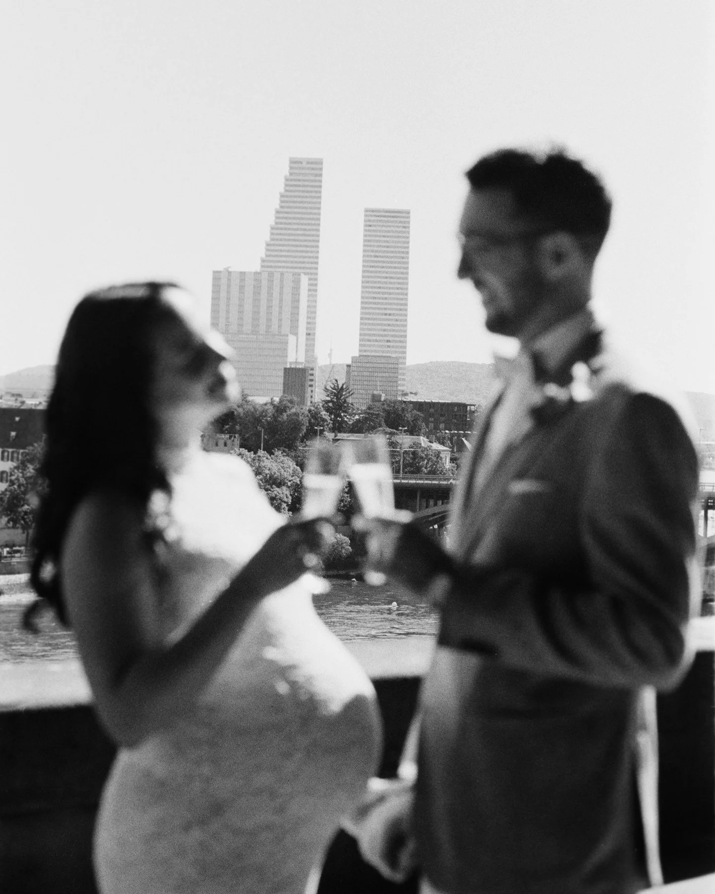Trust your Wedding photographer&rsquo;s vision.

It&rsquo;s out of Focus ? Yes but on purpose 😏

#wedding #weddingphotographer #artisticvision #blackandwhite