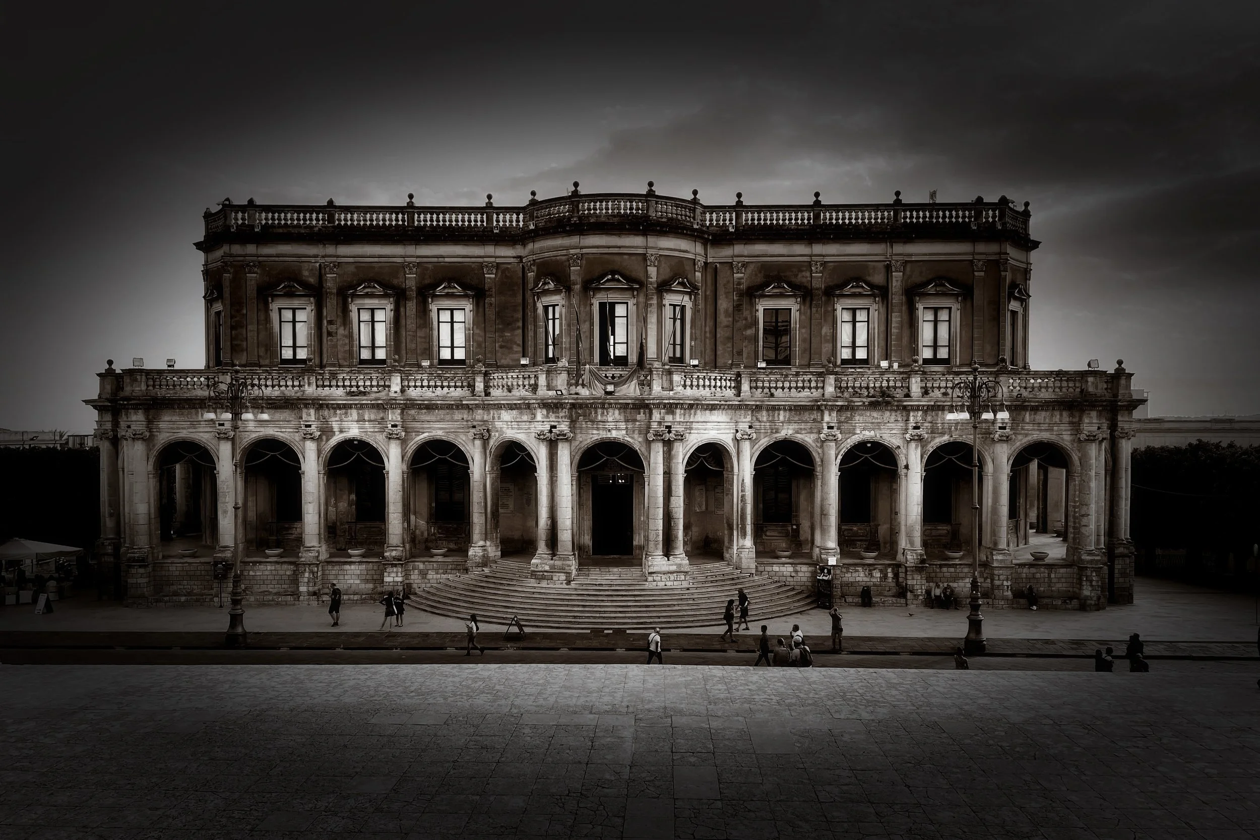 DramaticBlackWhite336856545 copy.jpeg