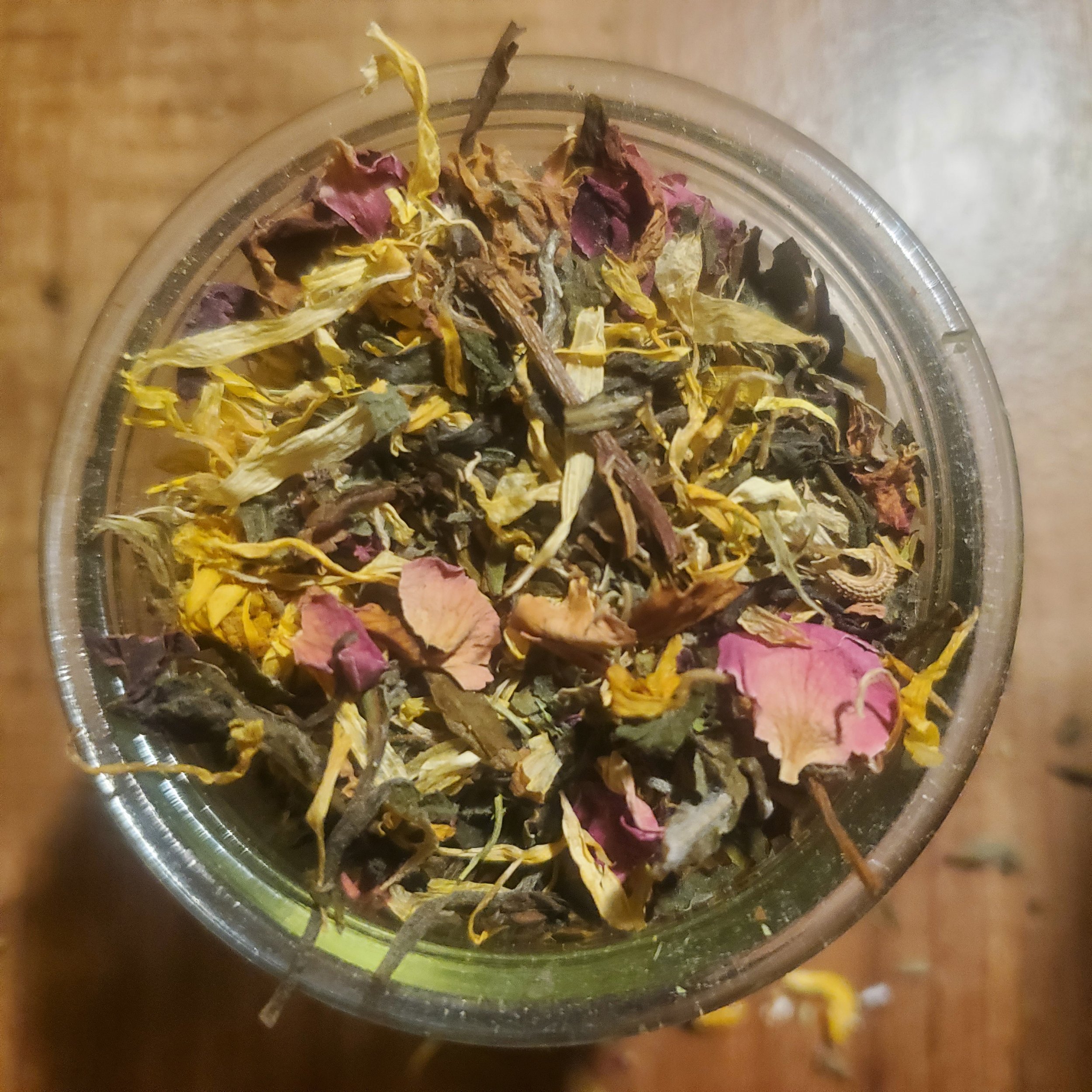 hauttea1.jpg