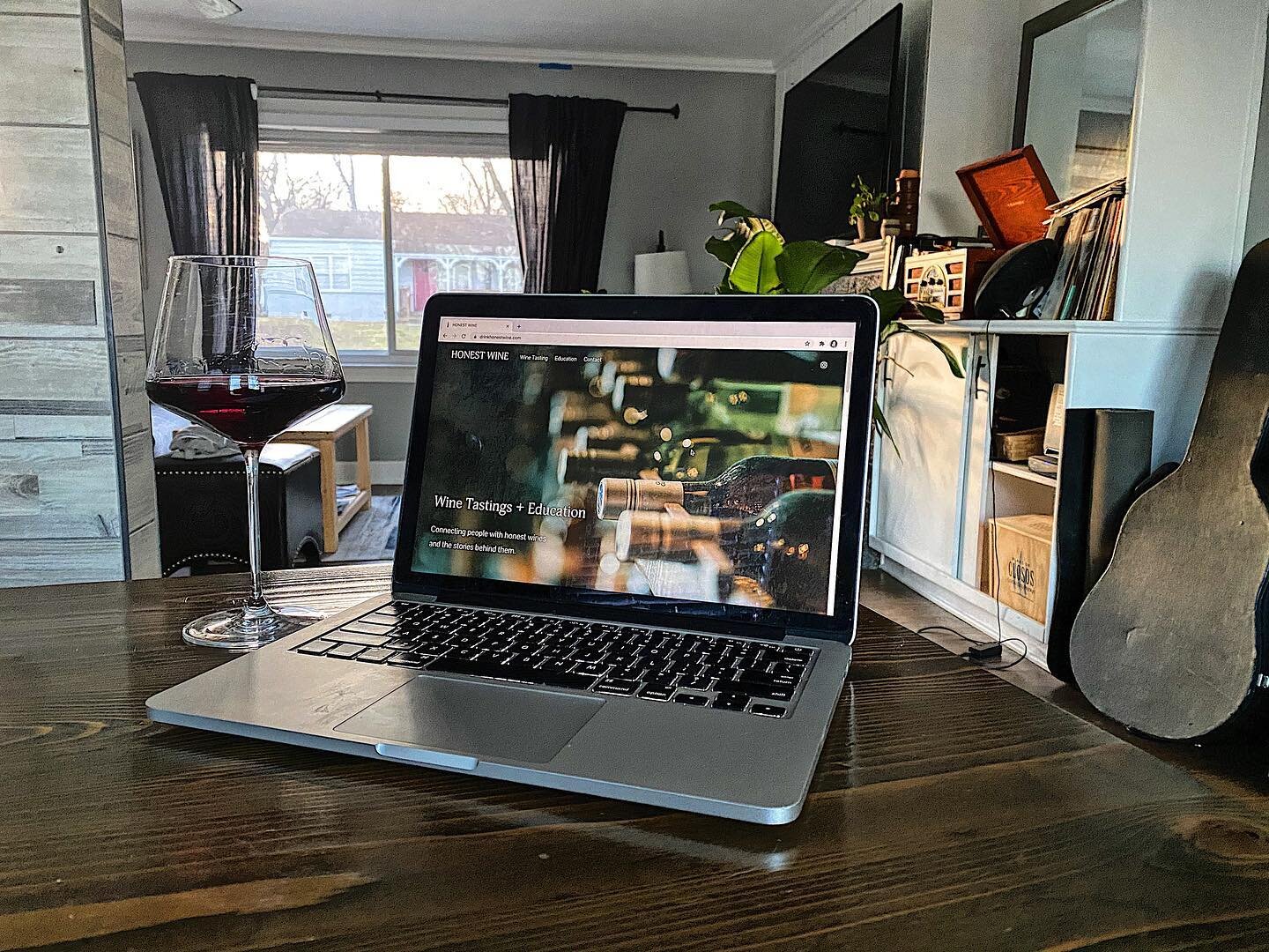 Honest Wine website now Live! Learn all about our private wine tastings and wine education.

We cannot wait to share wine with you, especially ones you have never experienced before.

&bull;&bull;&bull;

Sommelier, Taylor Tantillo, loves to connect p