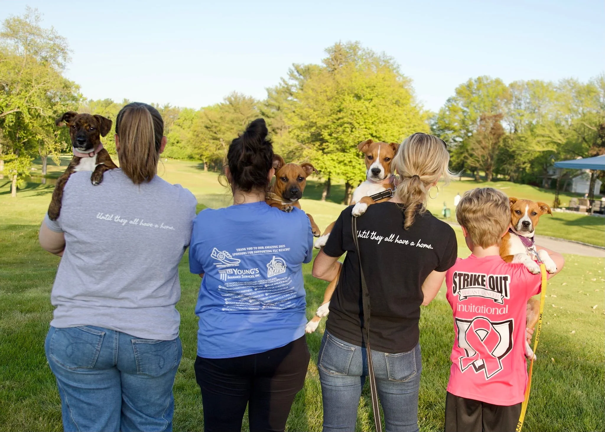 putts-for-pups-event-photos-gallery-Putts for Pups 30.jpg