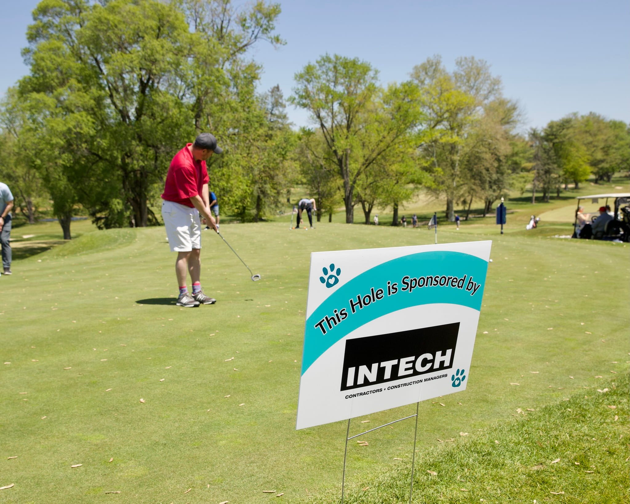 putts-for-pups-event-photos-gallery-Putts for Pups 18 - Intech.jpg