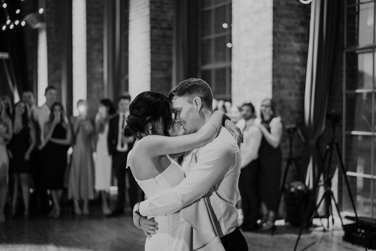 After all of these years, I still can't understand myself why dancing with the person you love is intoxicating. It's just pure magic, simple as that.  Here's to creating more magic into next year and beyond ✨⁠
⁠
Photo @anchorandhopephotography⁠
@hell