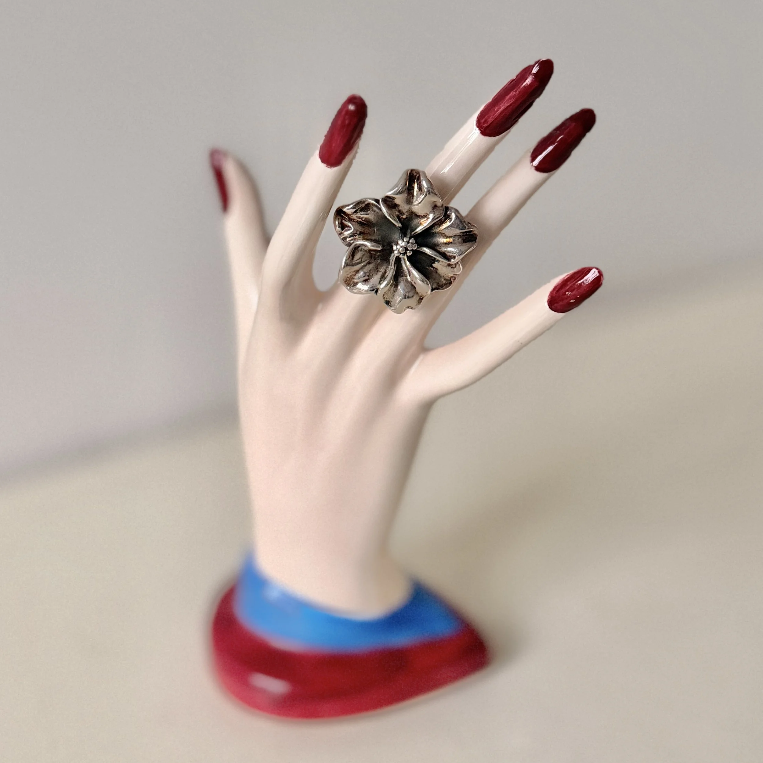 Large Sterling Silver Flower Ring Size 9