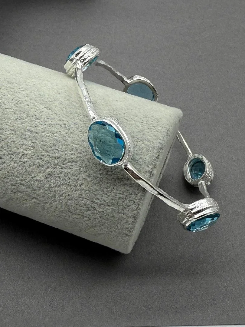 blue quartz.jfif