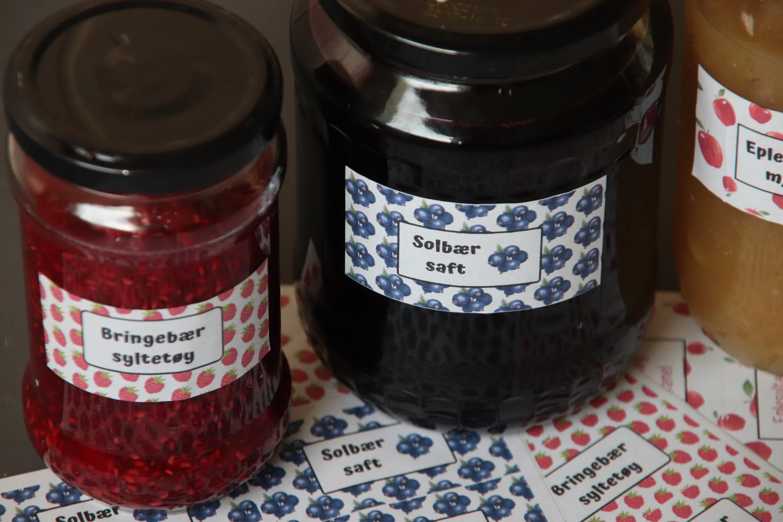 Hvordan lage egne etiketter ved hjelp av word