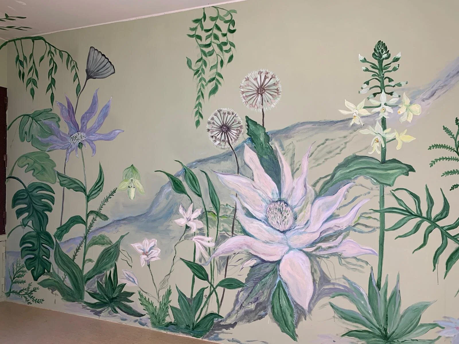 Seinämaalaukset tilauksesta/ Morals
Kaisla Rantala ja Kirsi Roininen