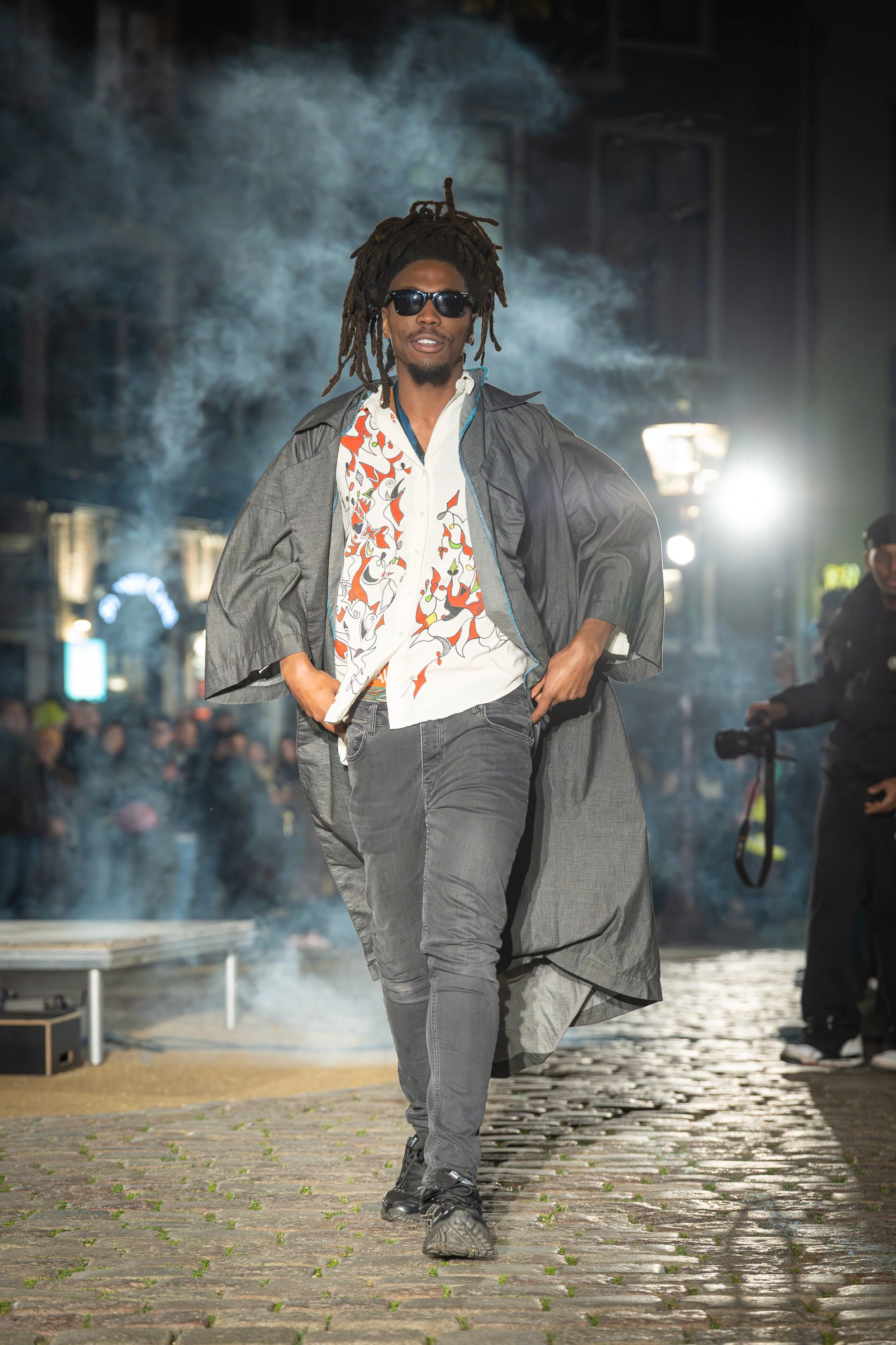 Love-Gen_Runway_Albertino x Rob_1.jpg