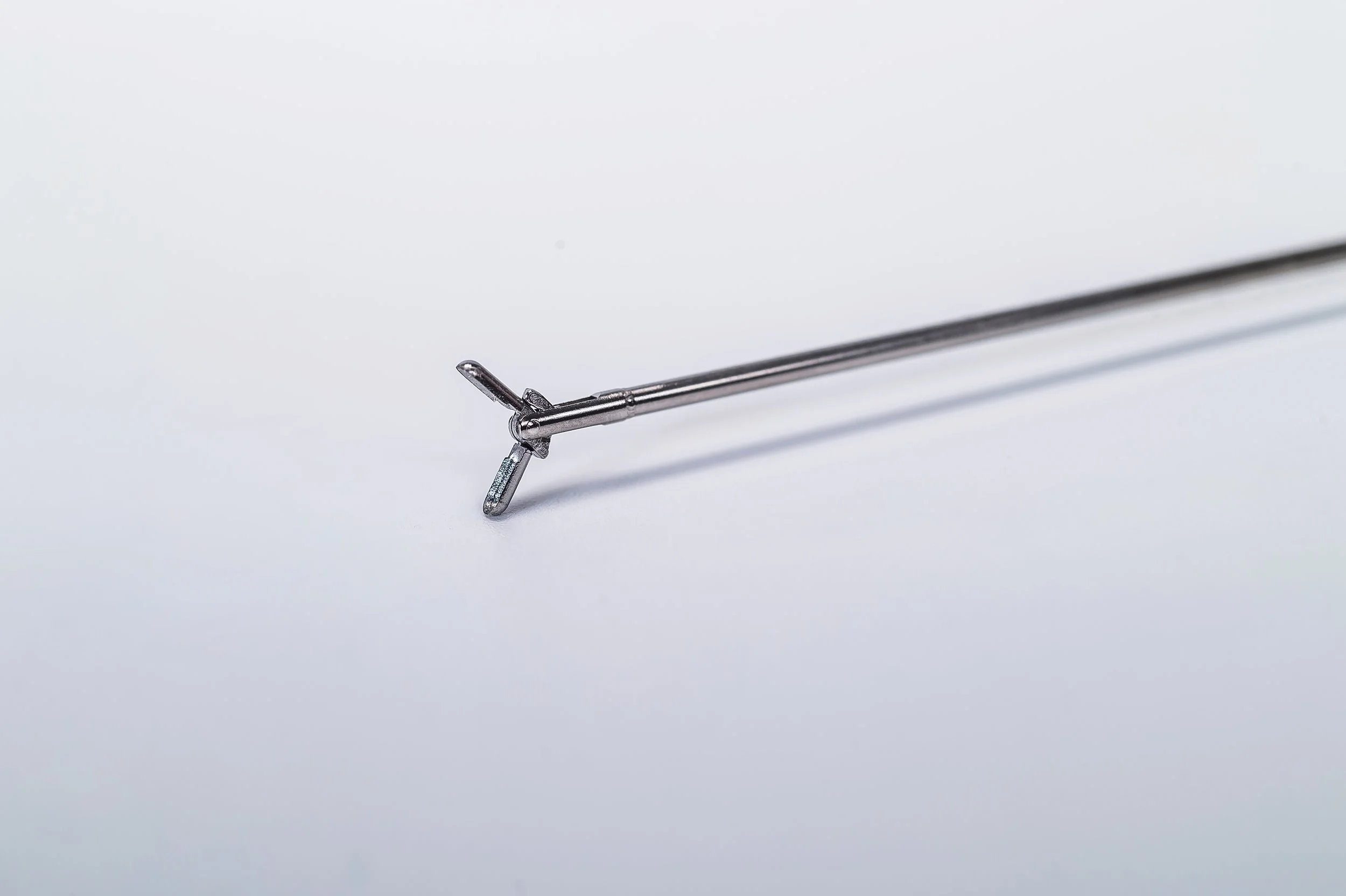 5Fr Single use Biopsy Forcep B.jpg