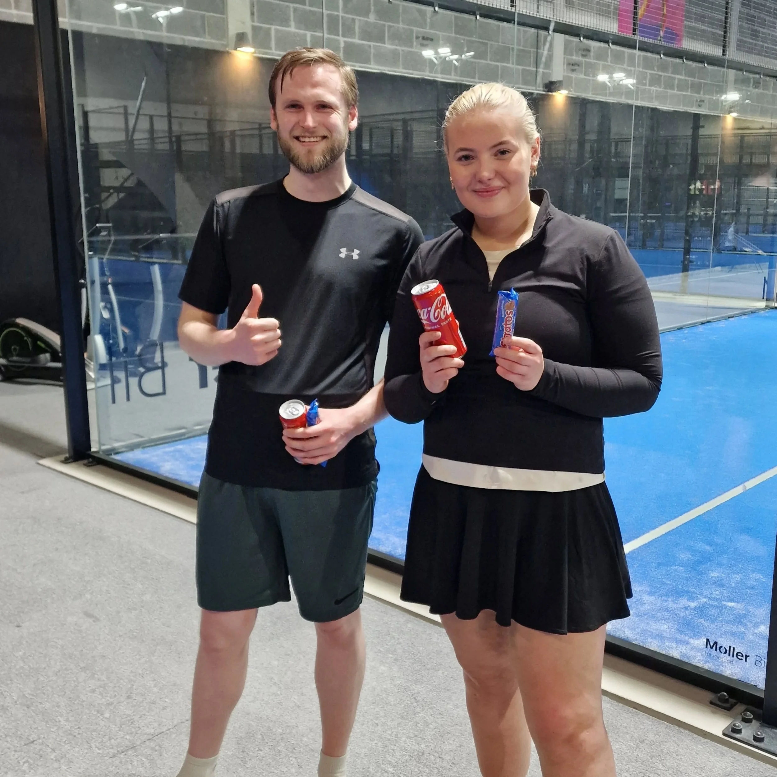 Vi har koset oss p&aring; DAGTID VINNERBANE.
B&aring;de kjente og nye fjes i hallen idag. 
Kjempe kjekt! 💙

Dagens vinnere Trygve &amp; Eila

Gleder oss allerede til neste uke til nye vinnerbaner.