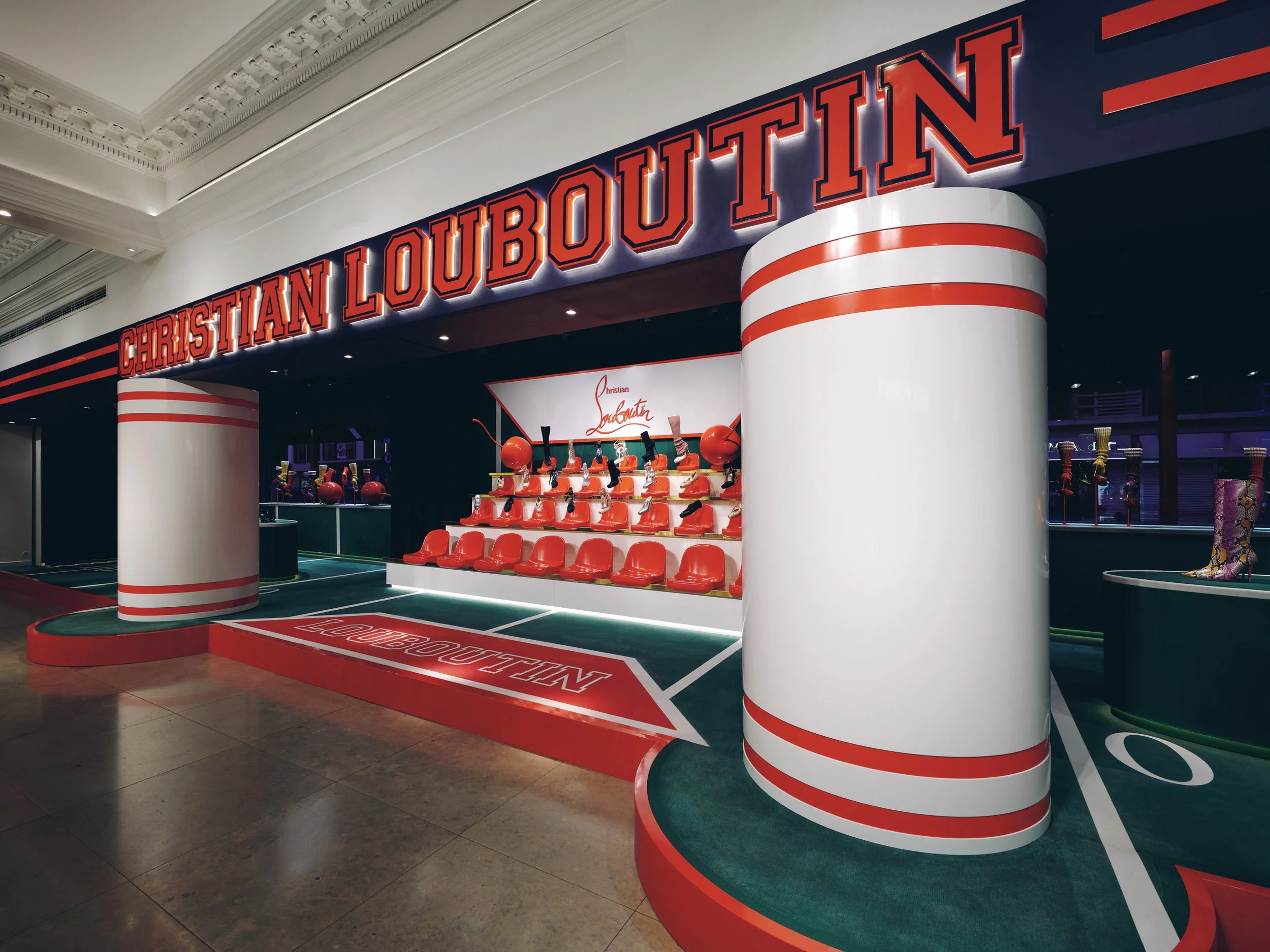 CHRISTIAN LOUBOUTIN - POP UP