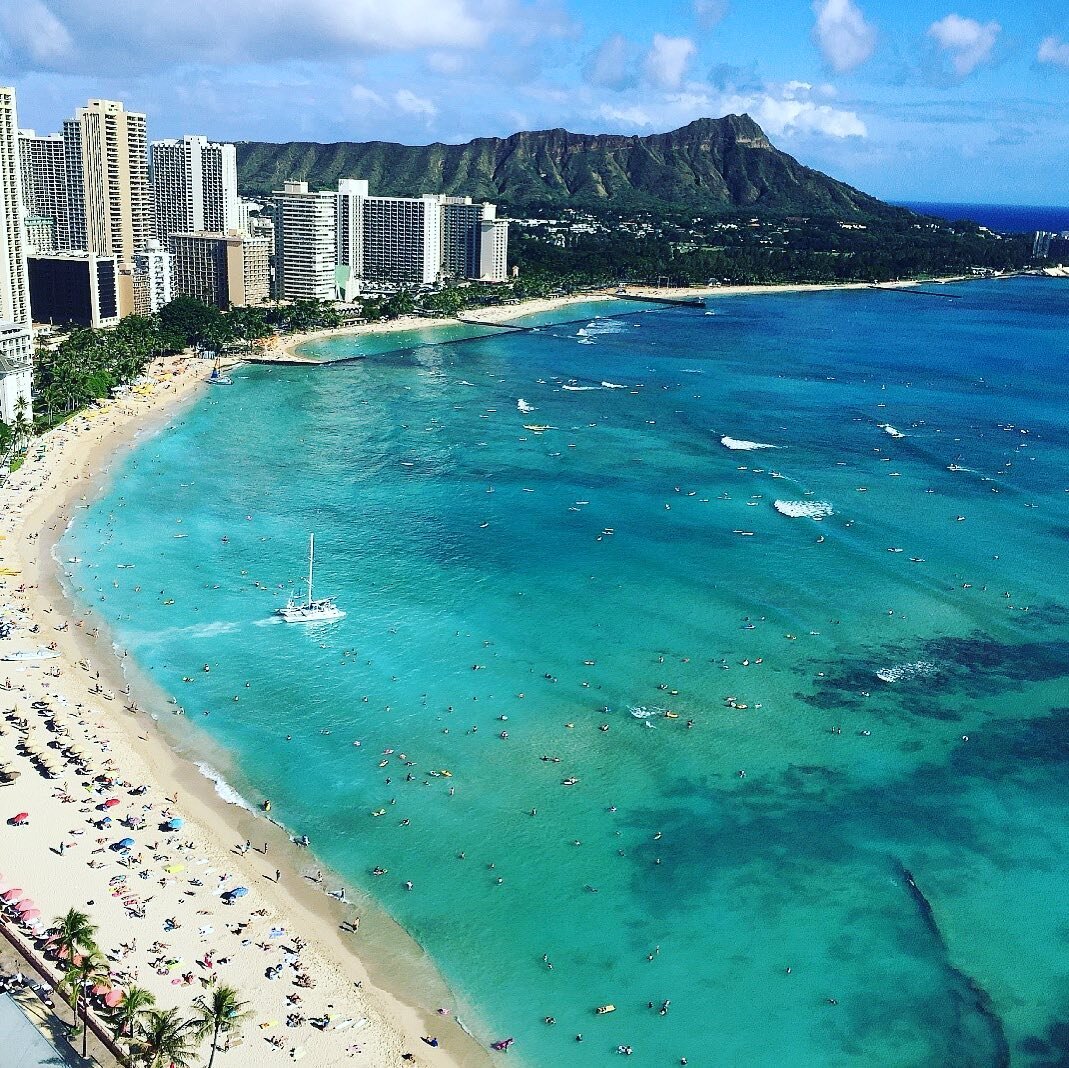 The latest update for Hawaiian Getaways.

United Airlines now provides more options to get to Hawaii.

Beginning May 6th, Southern Californians can now take advantage of the brand new daily non stop service from Orange County airport to Honolulu, no 