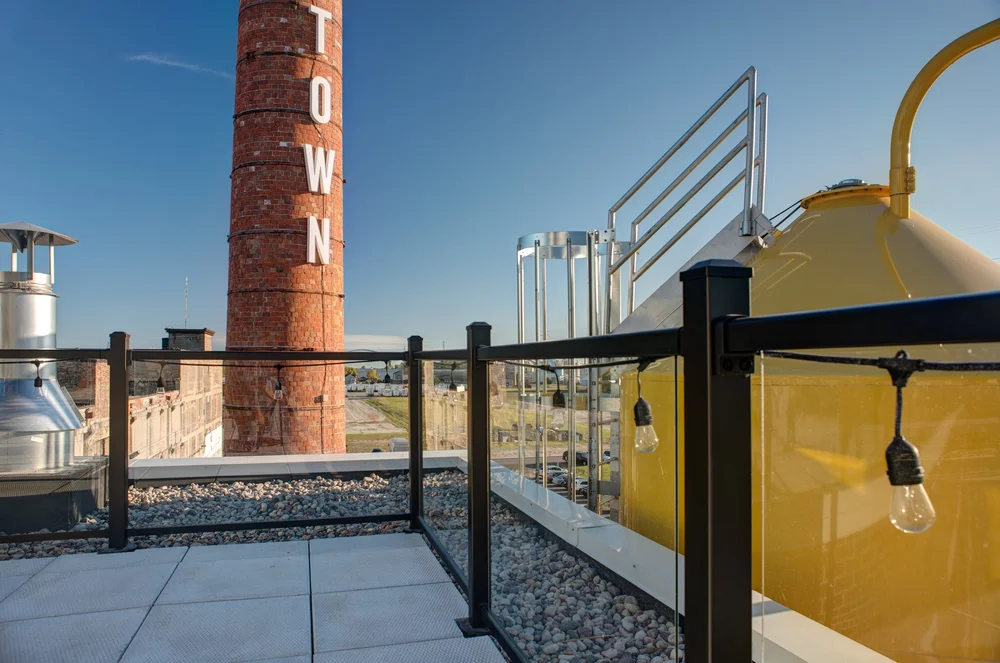 Ultralox Glass Rail — Badger Railing