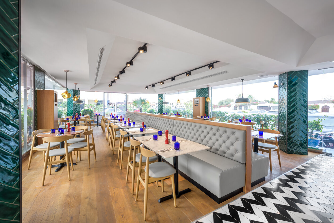 pizza express al wasl