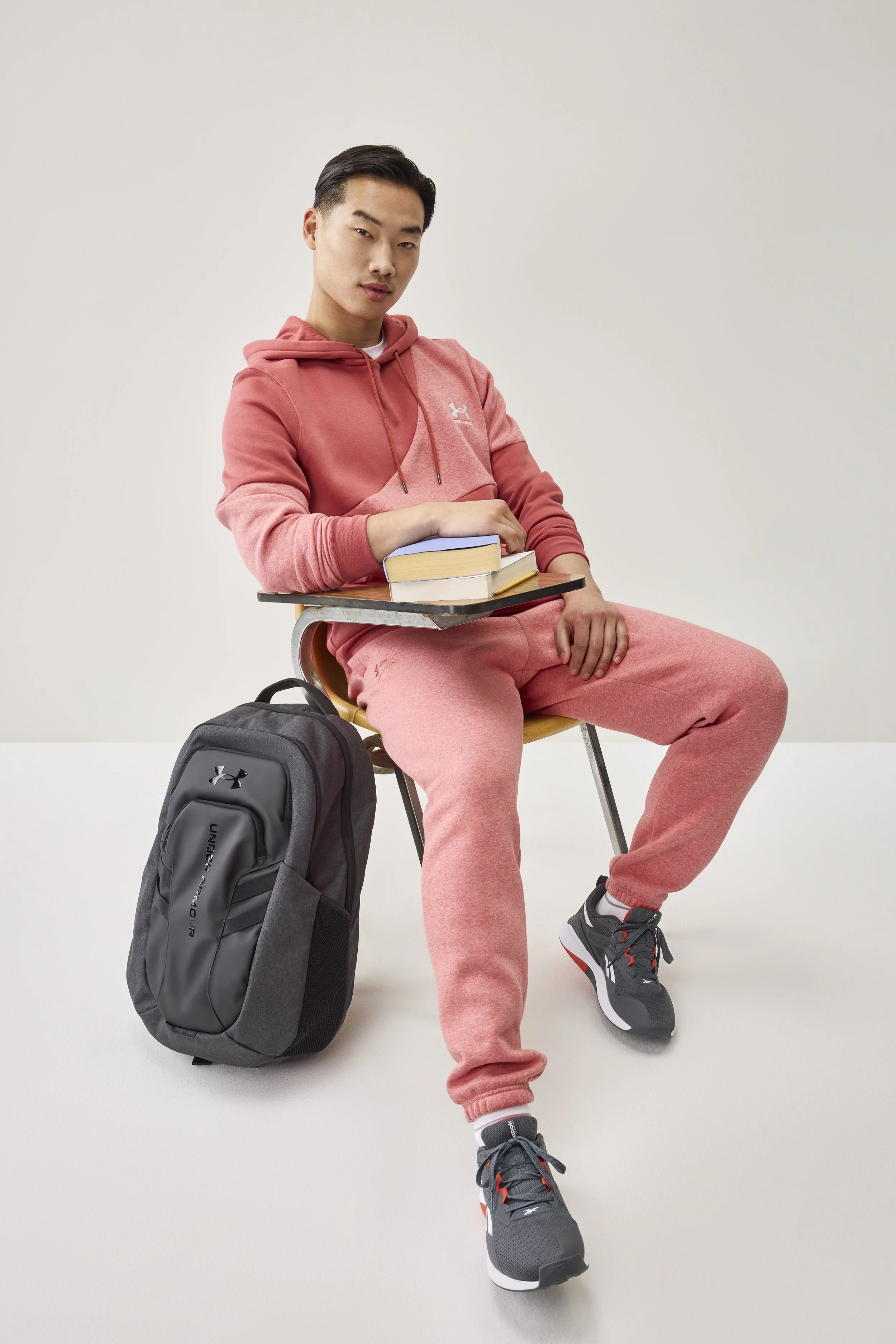 SC24_Q3_STL_Mens_Look_7_Athletic_Promo_04940.jpeg