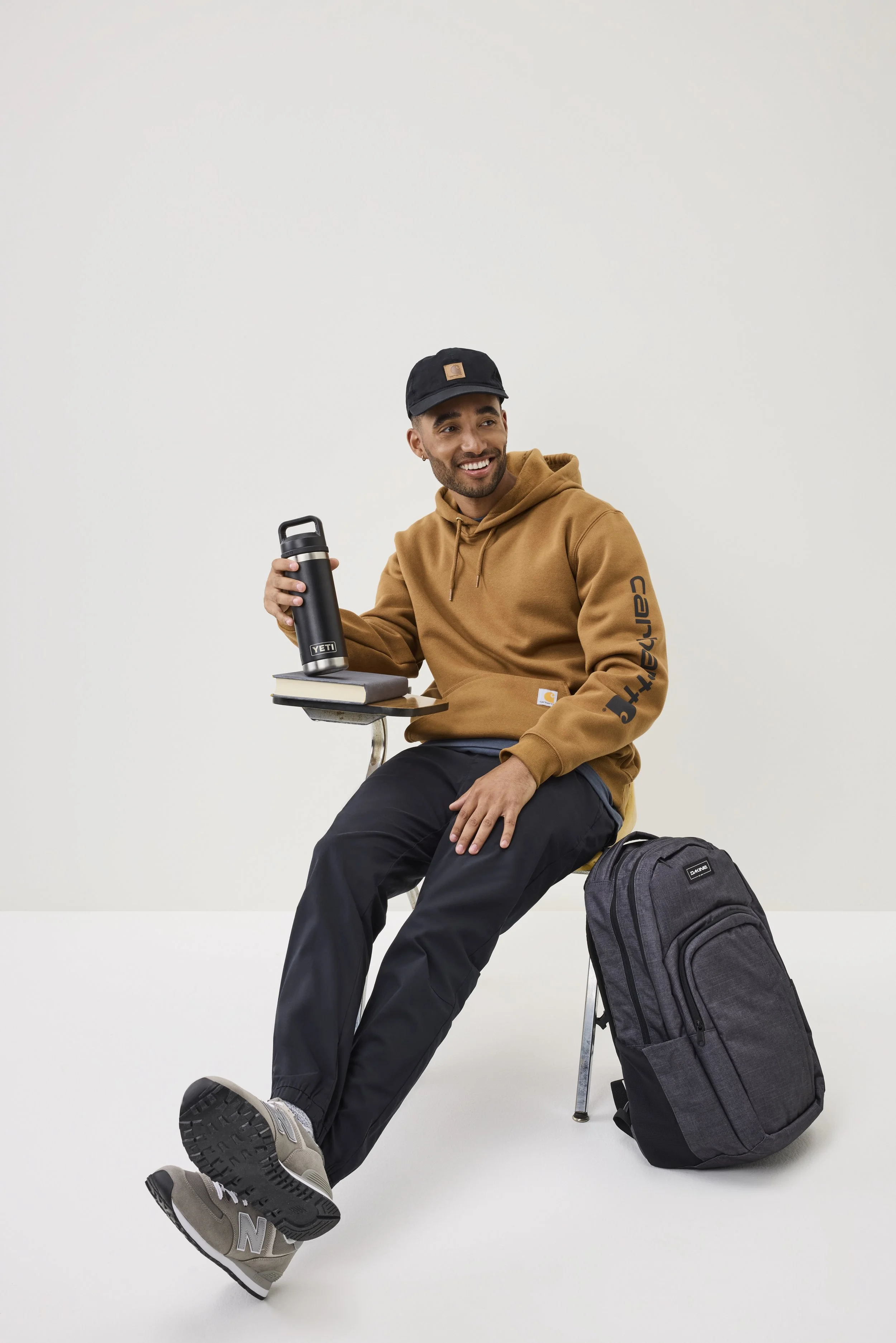 SC24_Q3_STL_Mens_Look_2_Casual_02630.jpeg