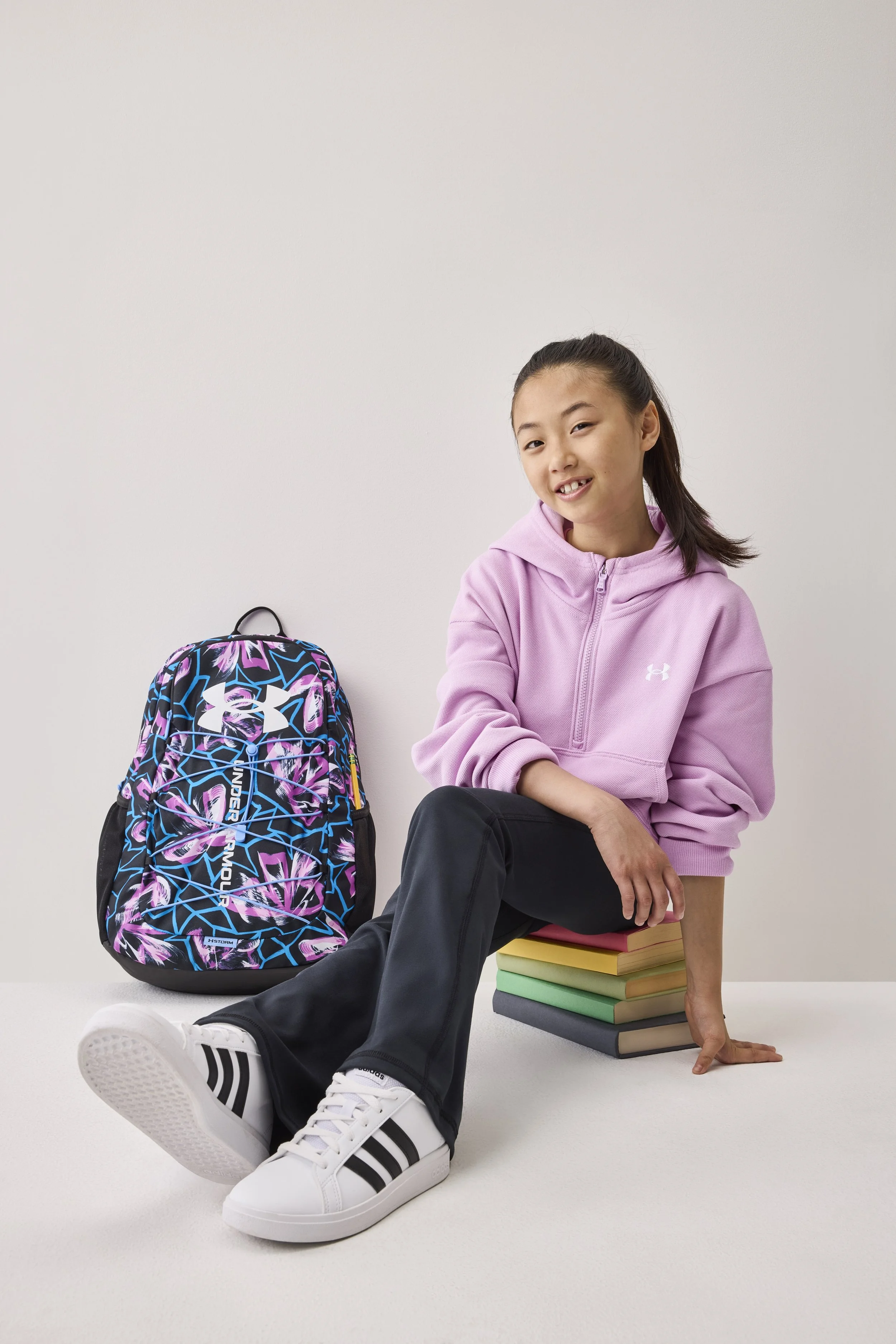 SC24_Q3_STL_Girls_Look_3_Promo_06737.jpeg
