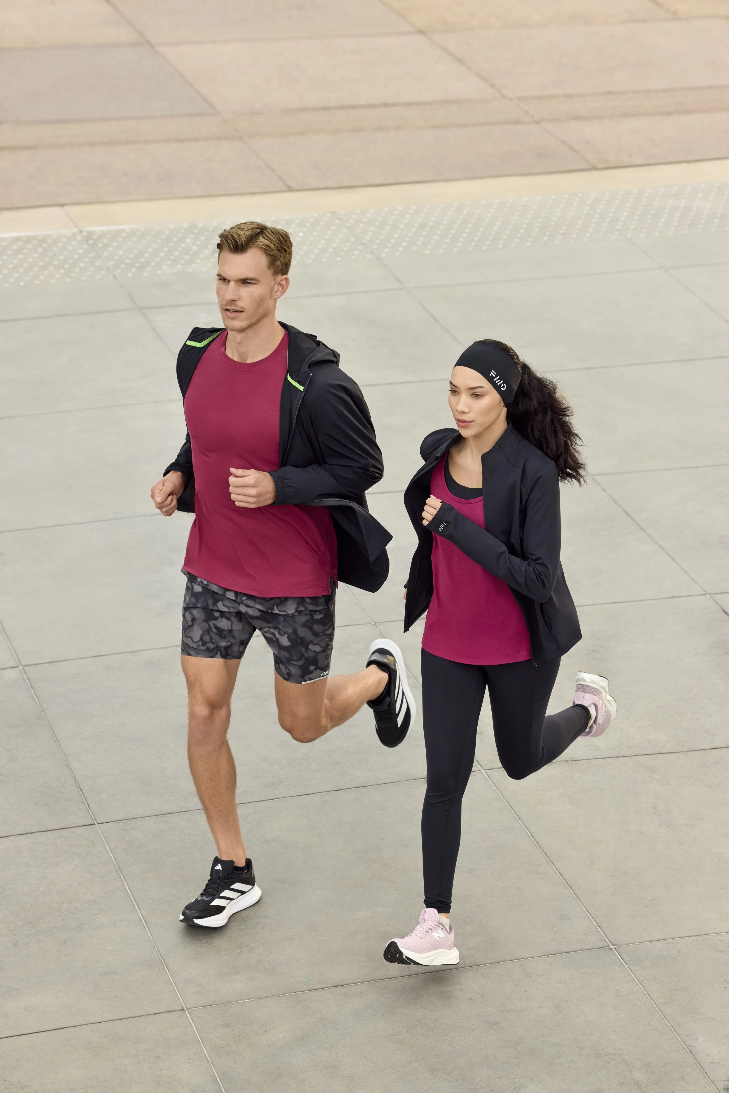 SC25_Q3_RUNNING_Promo_07236.jpeg