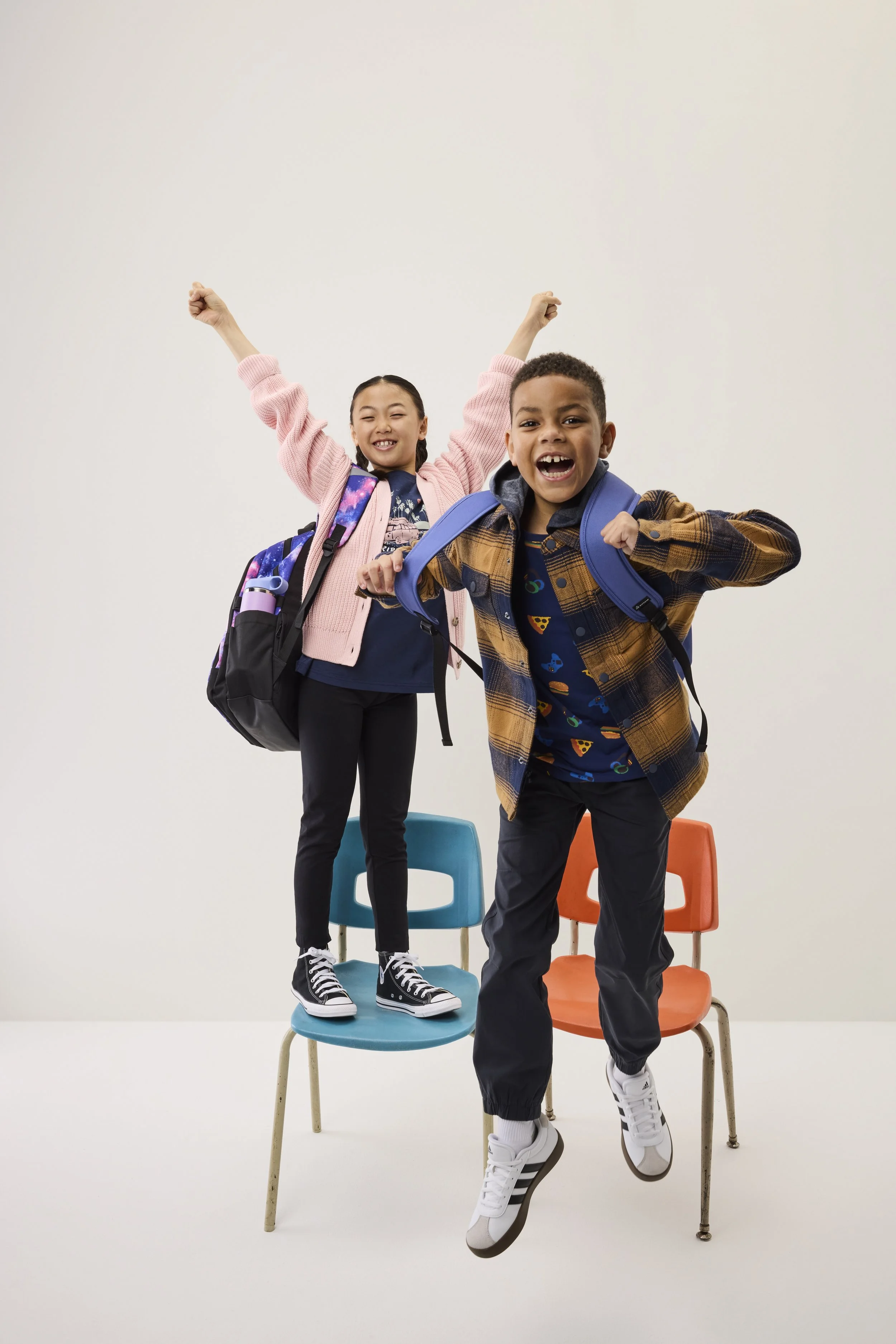 SC24_Q3_STL_Weekly_Story_Kids_Casual_05366.jpeg