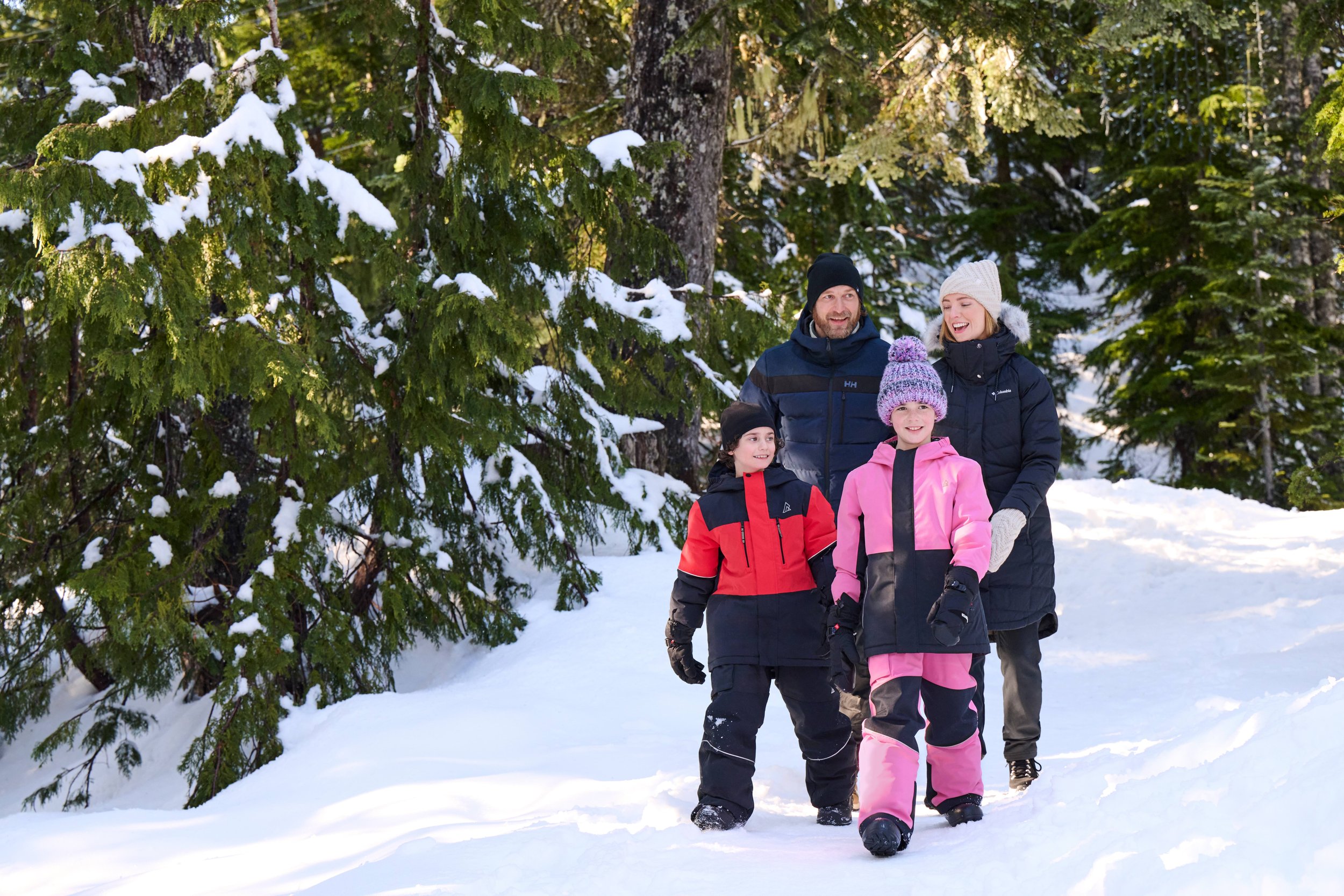 SC25_Q4_Winter_Outerwear_Promo_06233.jpeg
