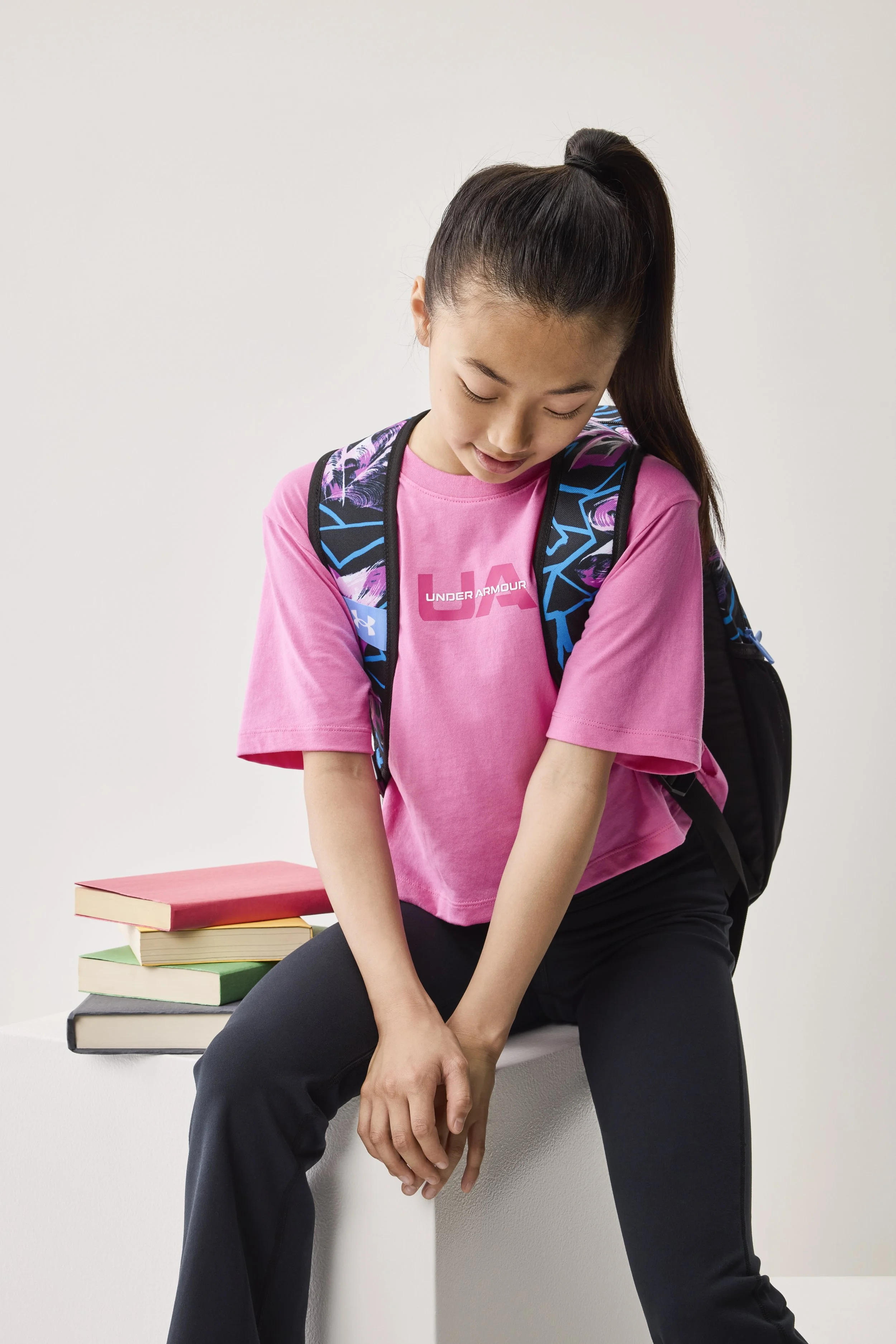 SC24_Q3_STL_Girls_Look_3_Promo_06523.jpeg
