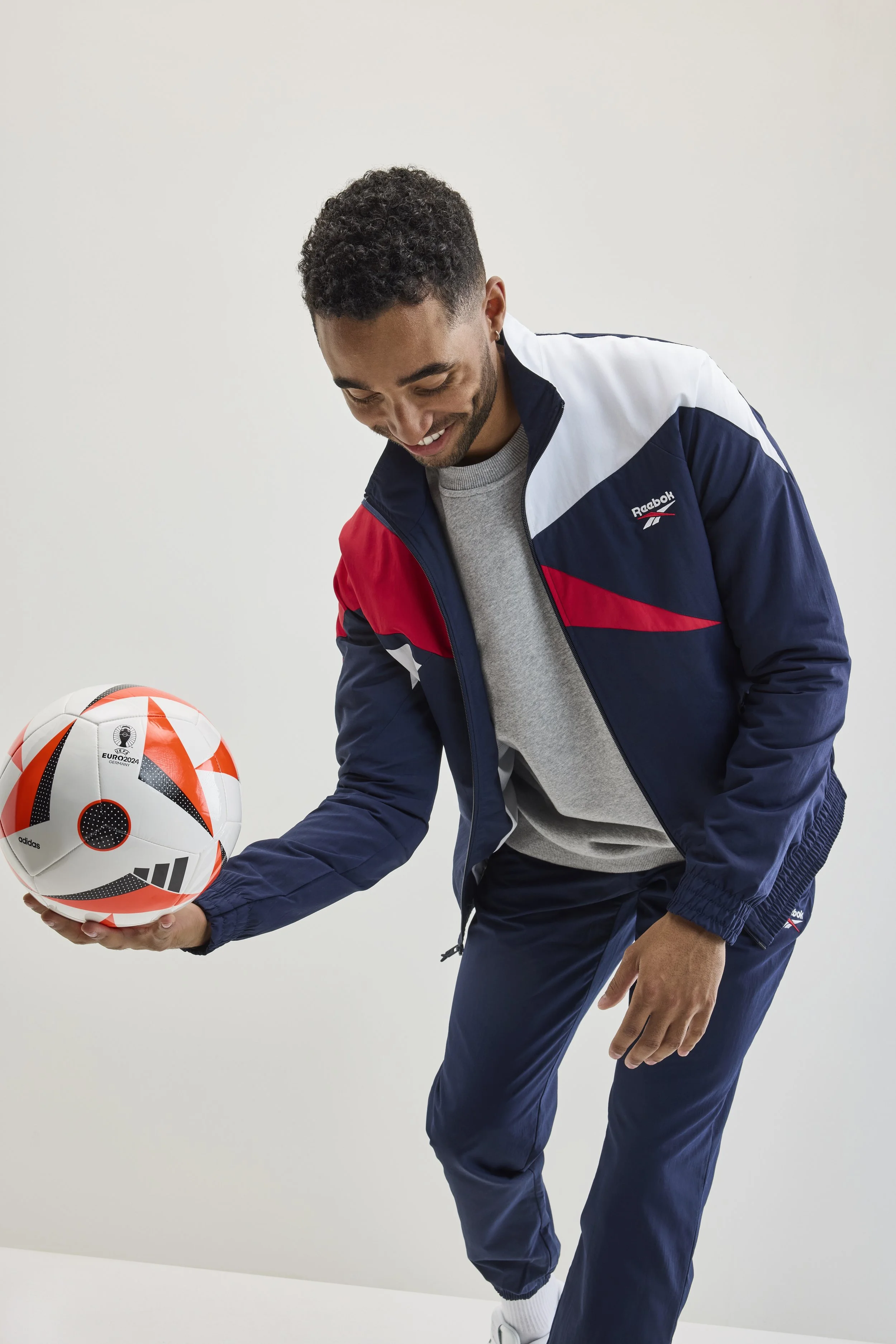 SC24_Q3_STL_Mens_Look_4_Sportswear_09197.jpeg