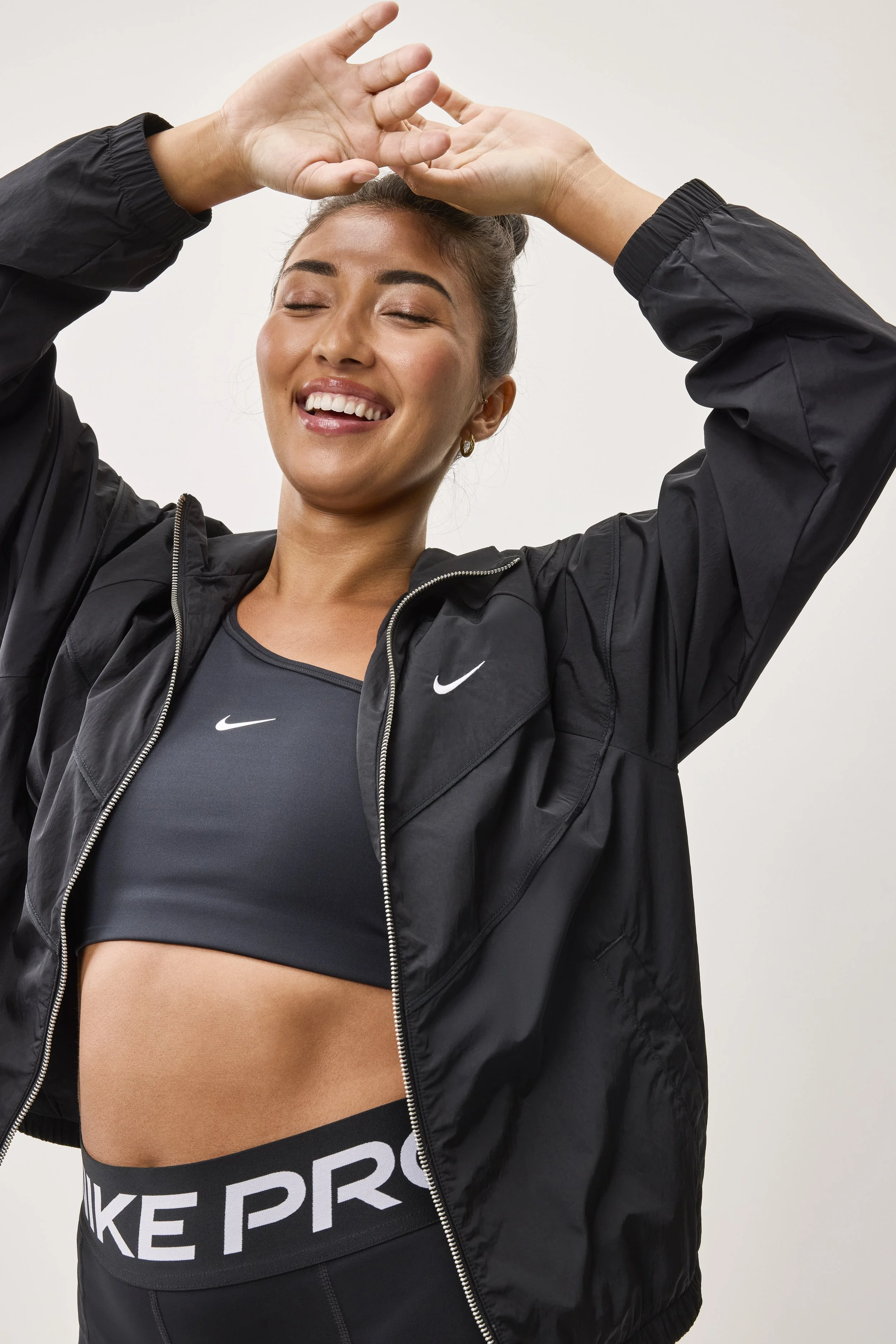 SC24_Q3_STL_Womens_Look_5_Athletic_04551.jpeg