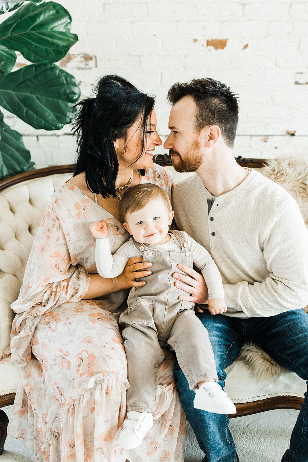 Jeup Family | Minneapolis Motherhood Photographer — Uppercase L