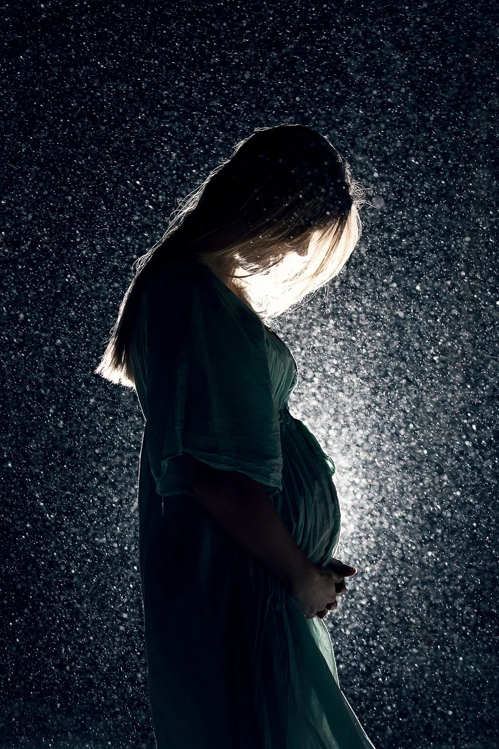 snowrainpregnant.jpg