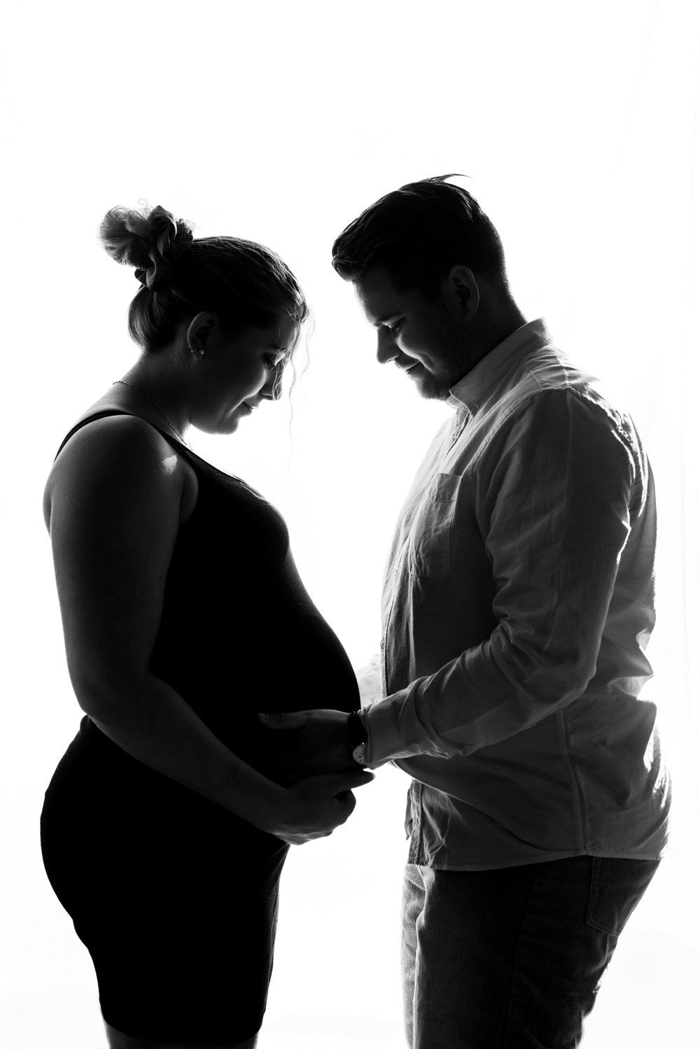 Gravidfotografering i linne