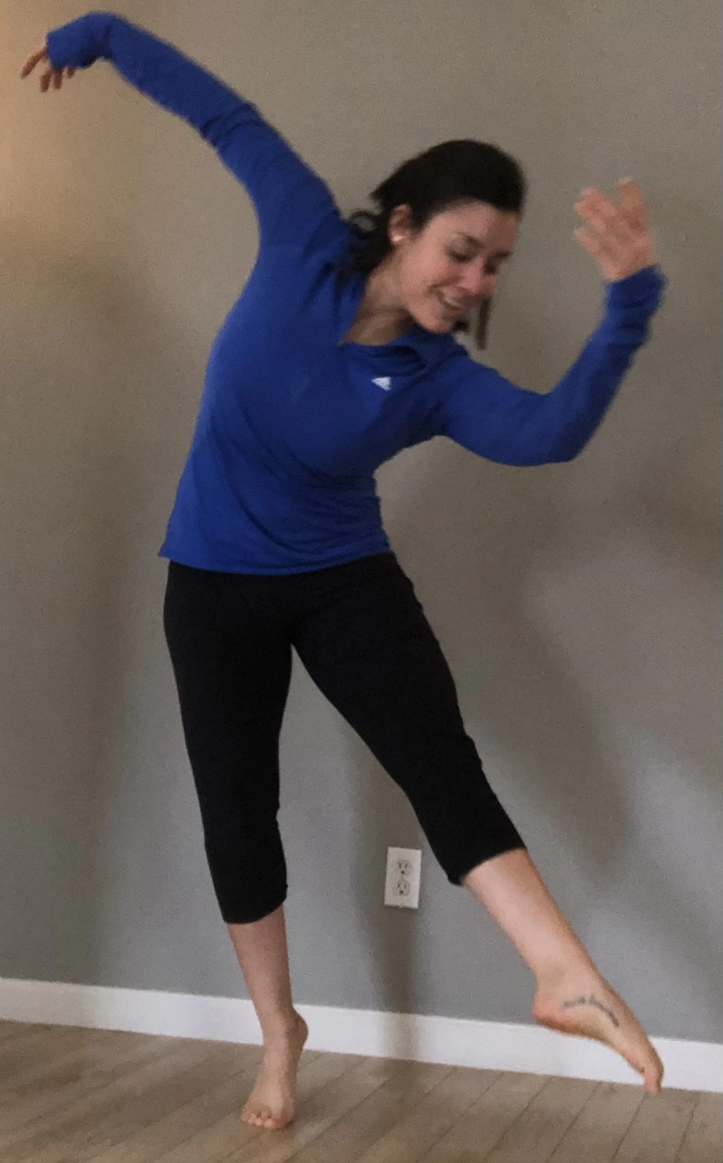 Low Back Injury Prevention for Dancers with Arlianne Scott on 4/6/22