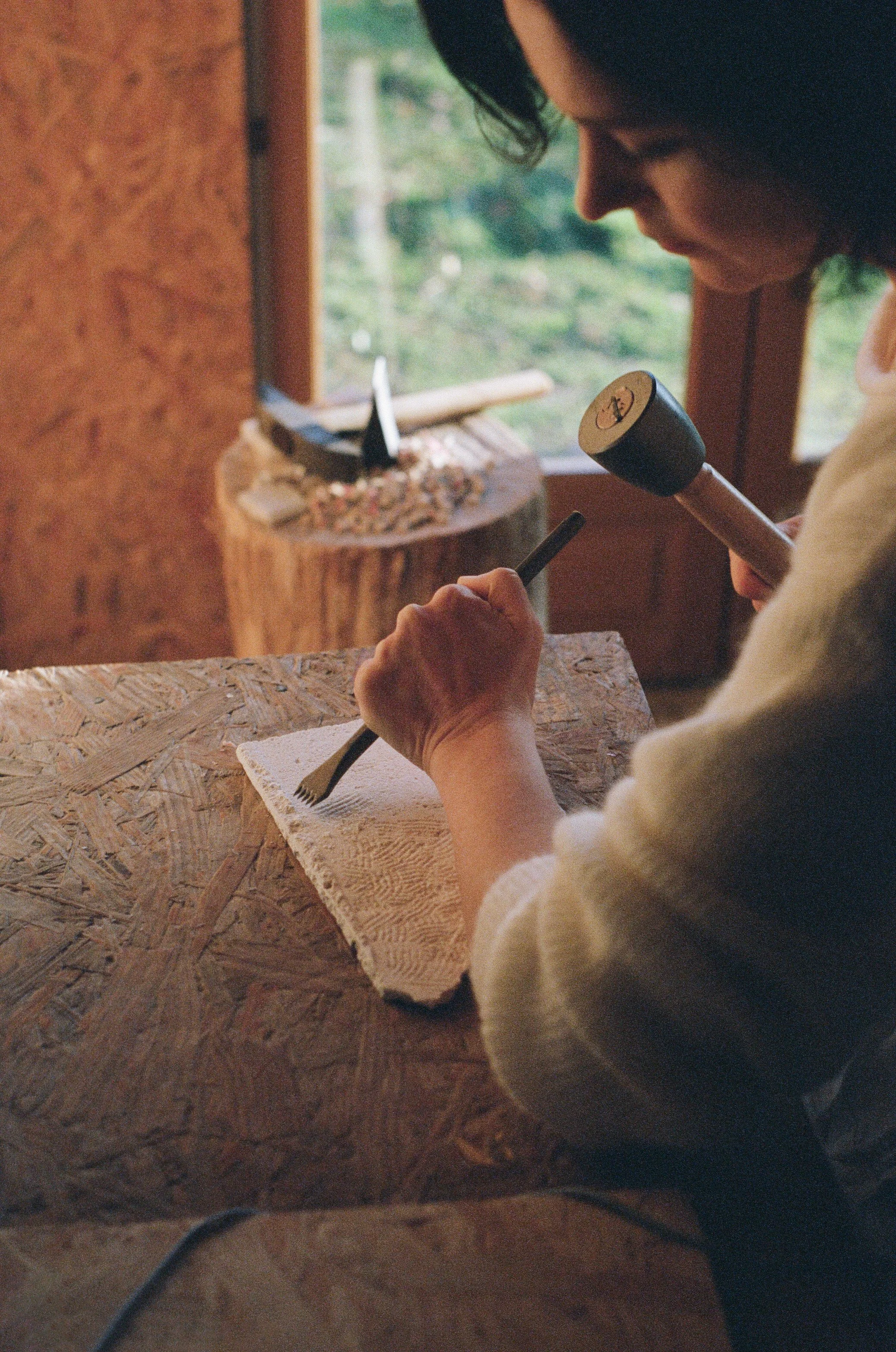 Photographie argentique reportage Métiers d'art Pays de La Loire par Elodie Villalon