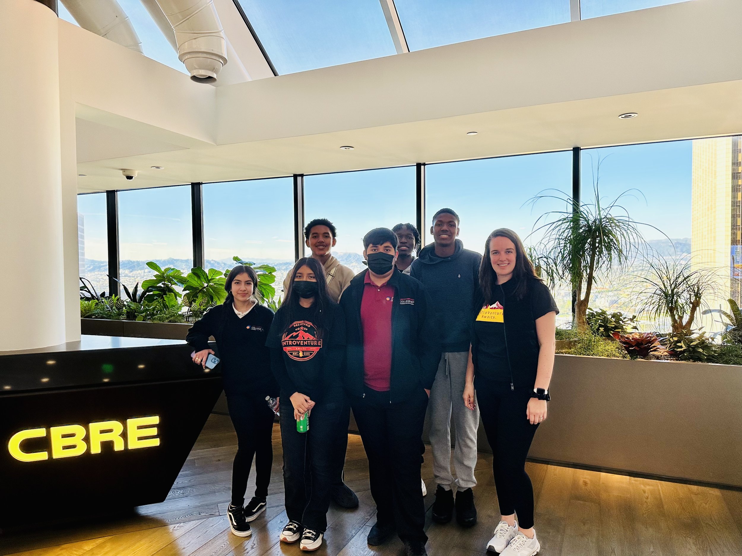 Students tour CBRE’s spectacular DTLA office