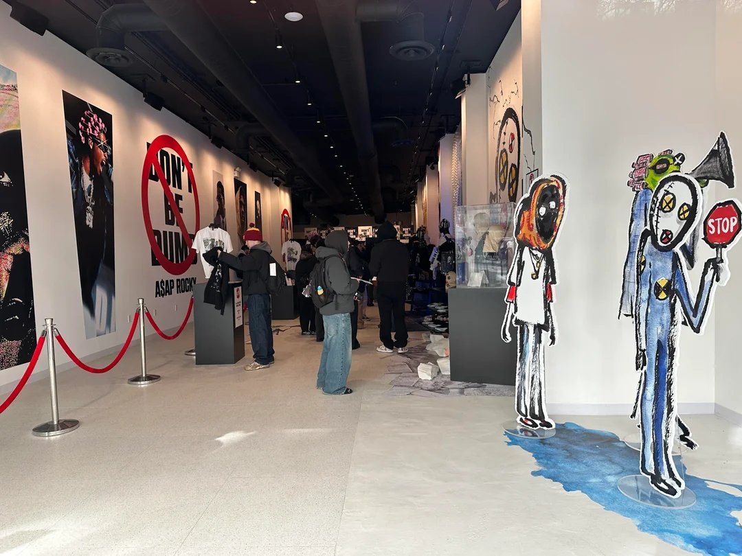 Left wall for NYC Pop Up Shop