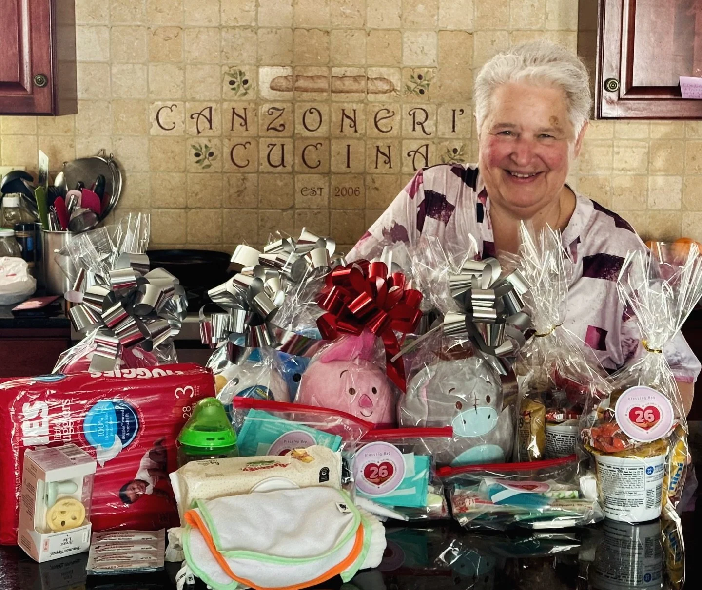 Meet Carole Canzoneri&mdash;a local force of good who&rsquo;s been quietly showing up for our community for 27 years ❤️

From blessing bags to meals to handmade gingerbread houses that fund it all&hellip; she and her team of volunteers are helping hu