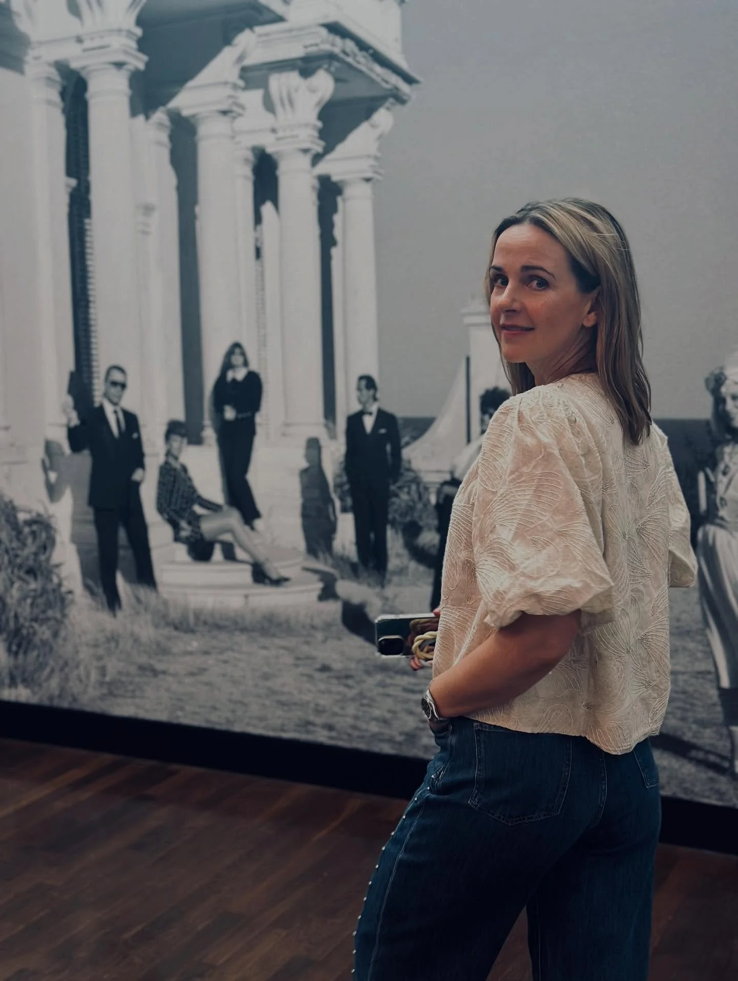 “There are no rules in photography. Only good photographs” -Helmut Newton 
…. entscheidend ist nur das Ergebnis.
“Dialogues, Collection FOTOGRAFIS x Helmut Newton”
@helmutnewtonfoundation