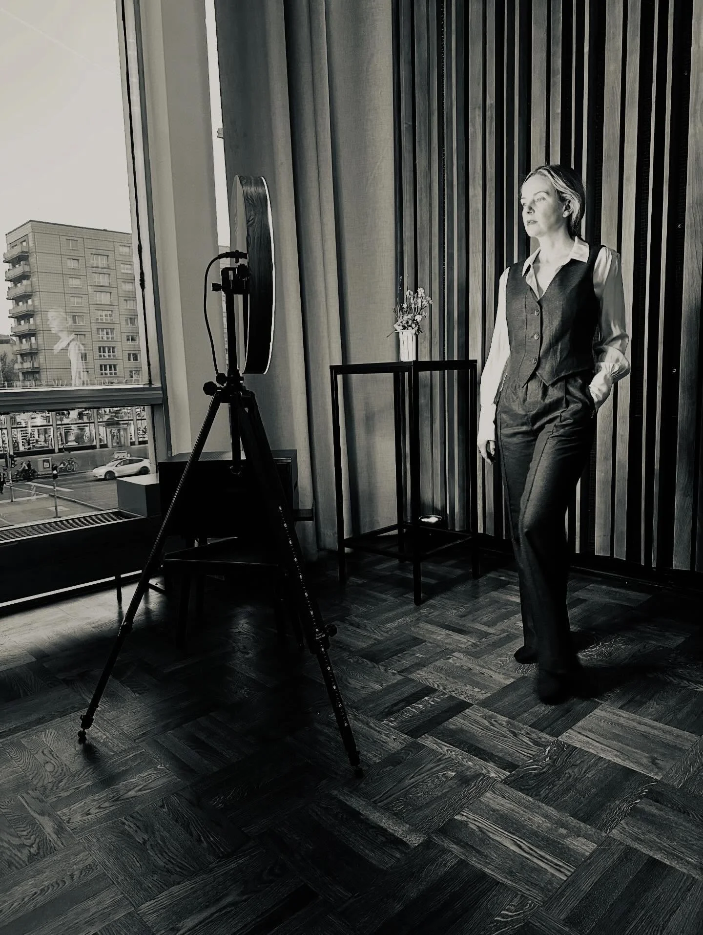 @kinointernational im alten/ neuen Glanz -forever young 
TO DO: Live in the moment 🧚🏻
.
.
.
Thanks @sintaweisz 🤍
Fotos @andreaselsholz 🧚🏻