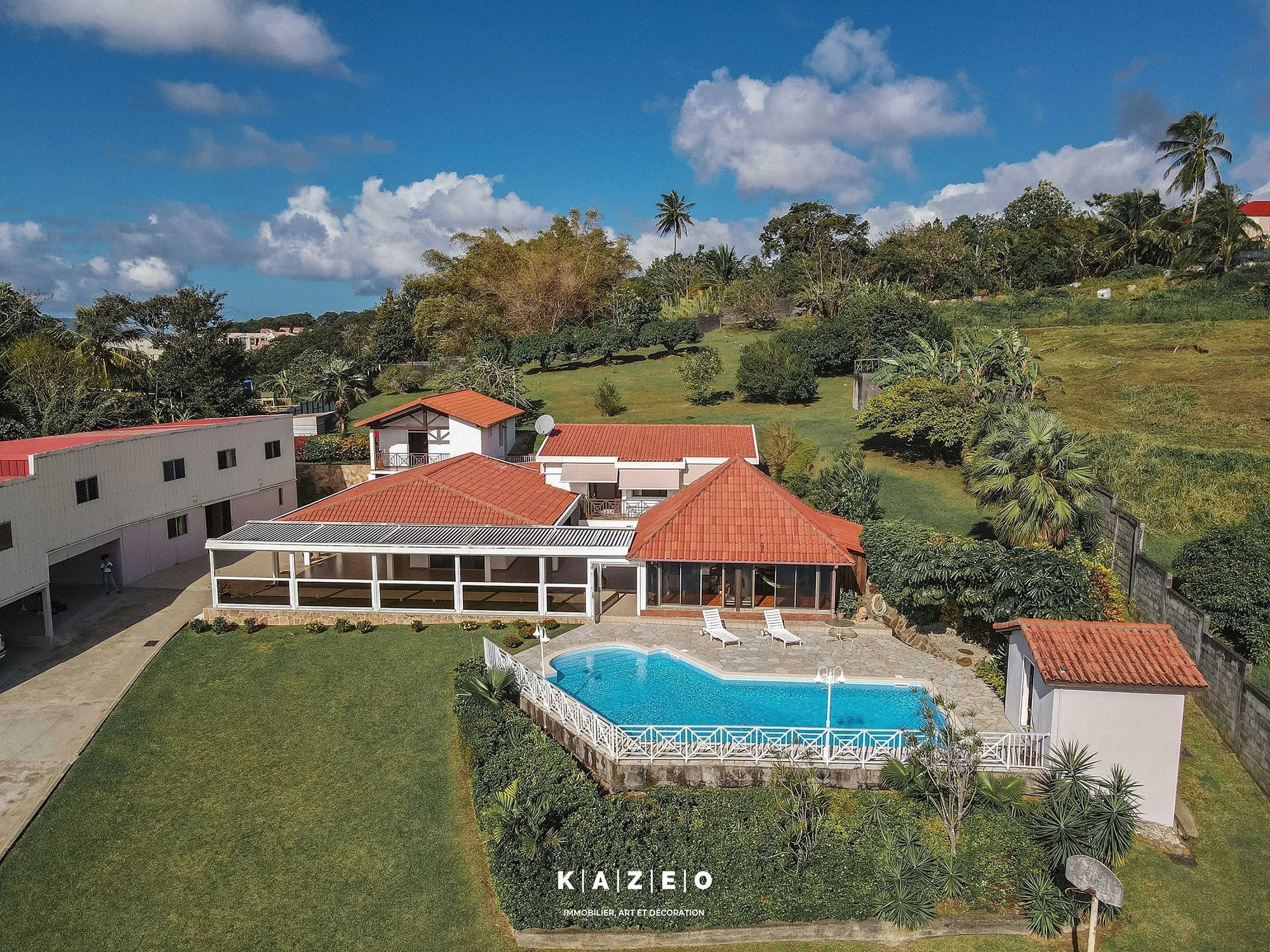 vente-martinique-villa-5-chambres-saint-esprit-martinique3-min.jpg