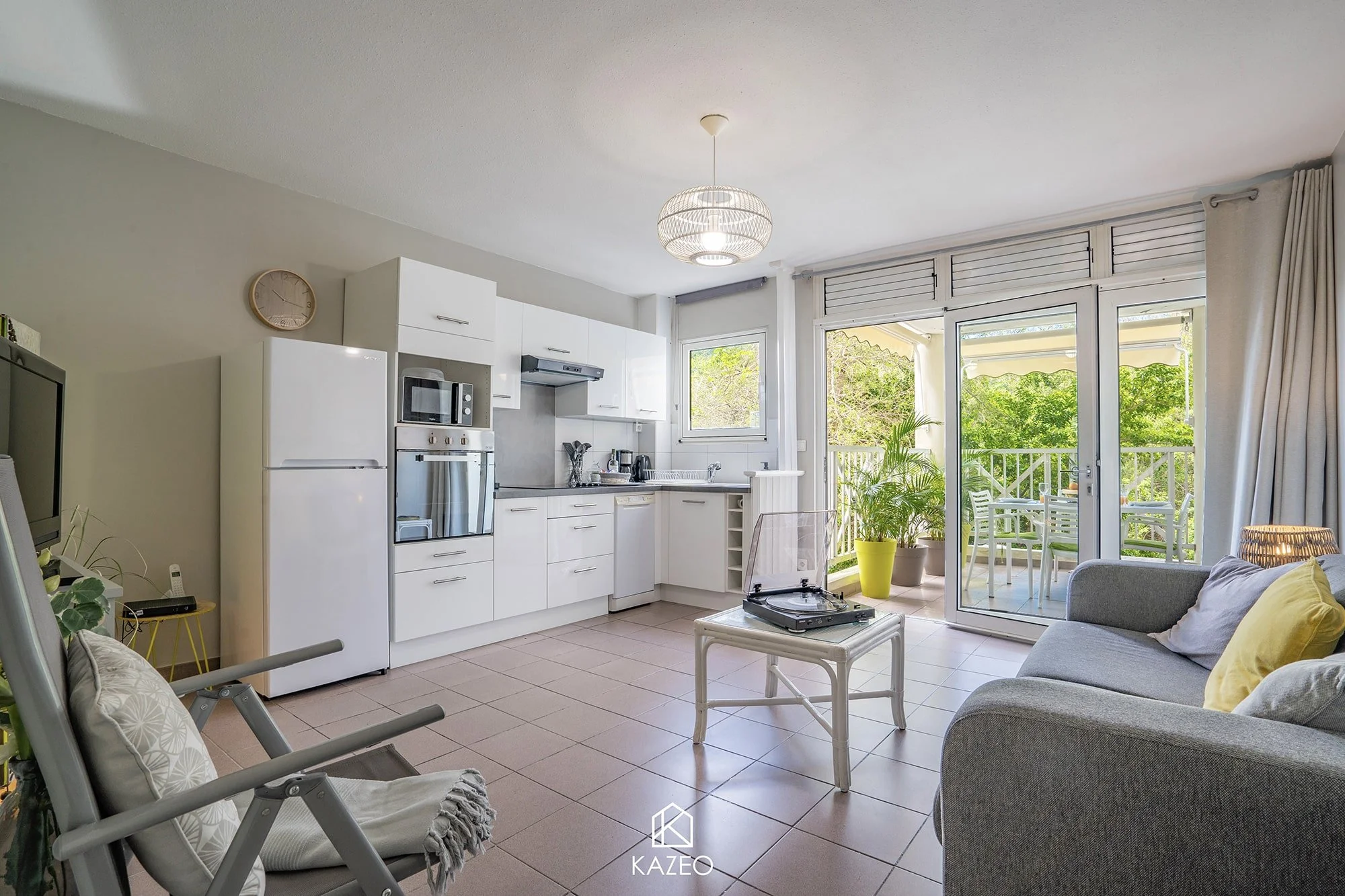 vente-martinique-appartement-1-chambre-le-diamant-4.jpg