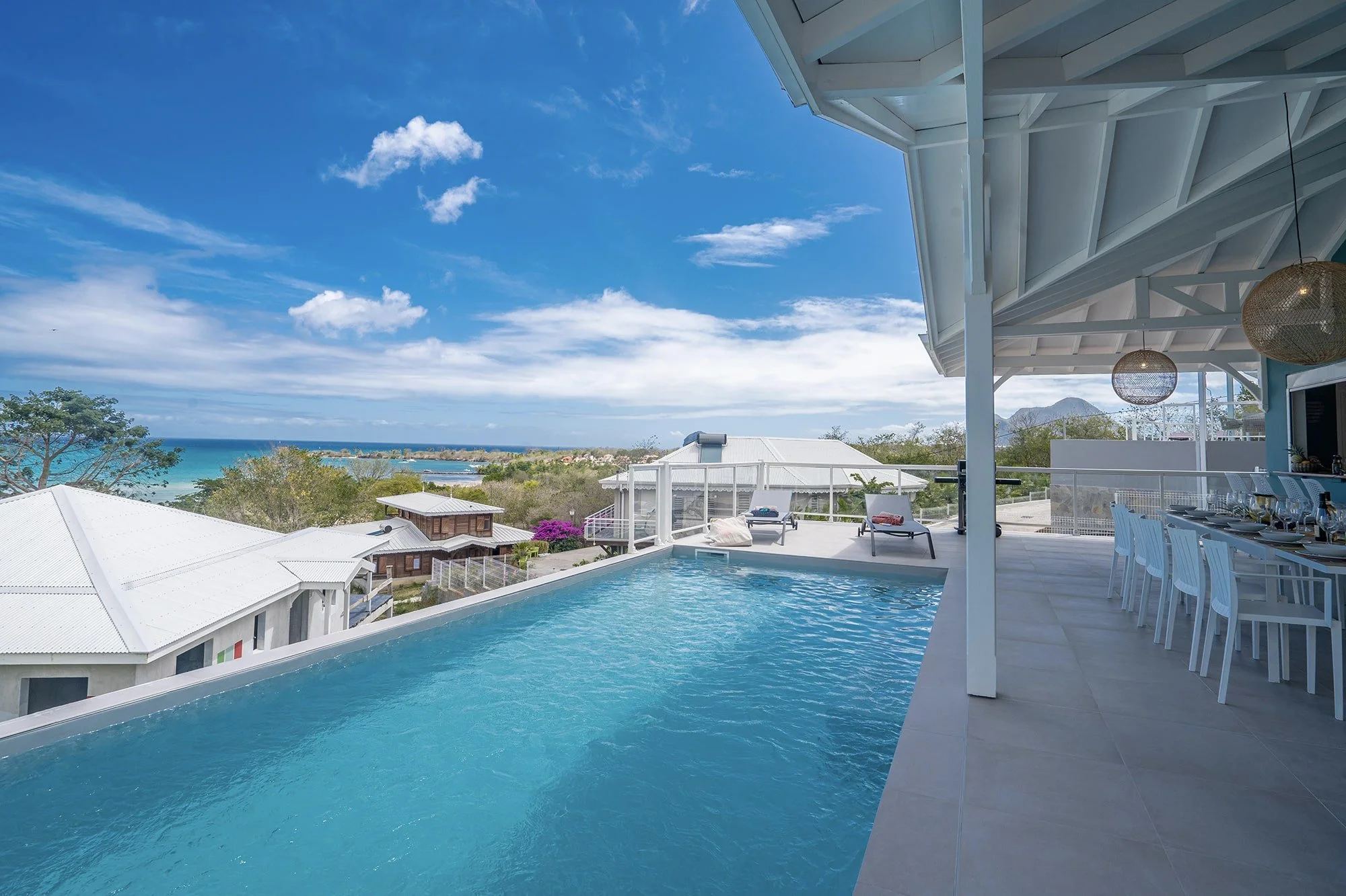 location-martinique-villa-coeur-d-o-3-chambres-le-diamant00008-min.jpg