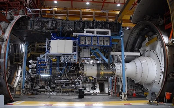 inside of the Rolls Royce F130 engine