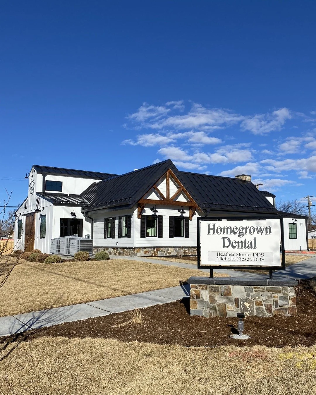 We are wrapping up final walk-throughs and punch list items at Homegrown Dental! We&rsquo;re thrilled to turn this building over to the owner and see their practice come to life in their new space!

@homegrown_dental
Architecture/Renderings: @lpwarch