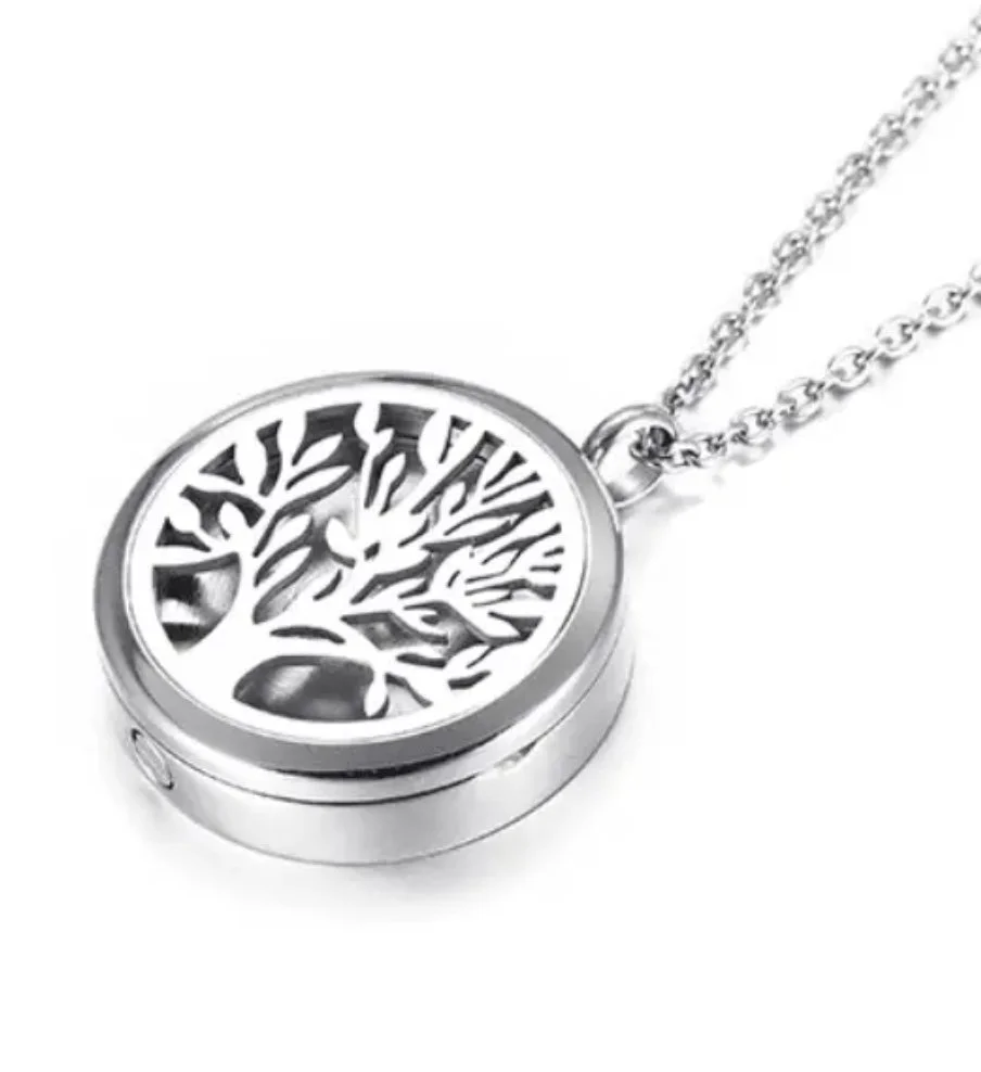 Round Tree of Life Pendant

$80.00